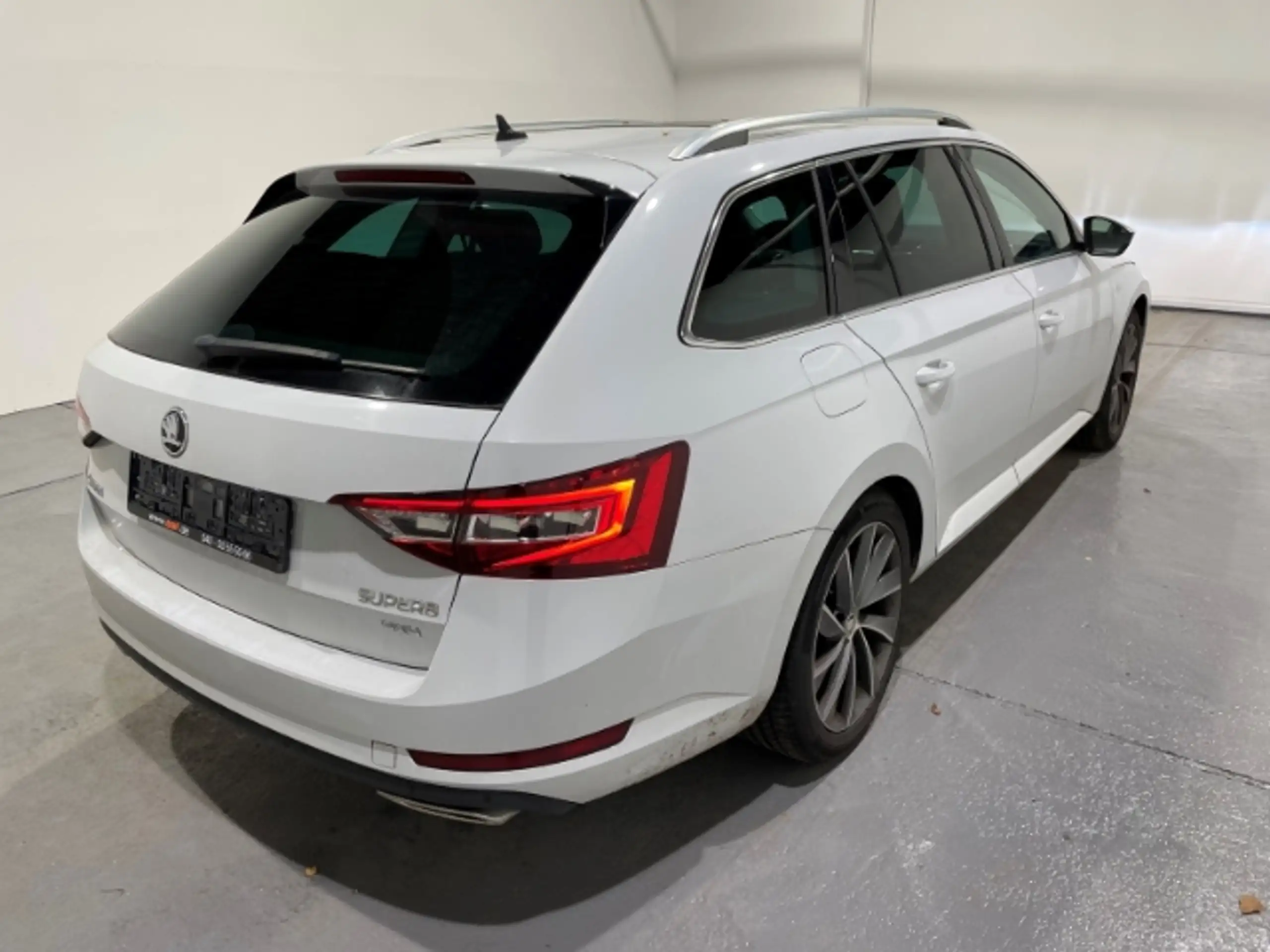 Skoda - Superb