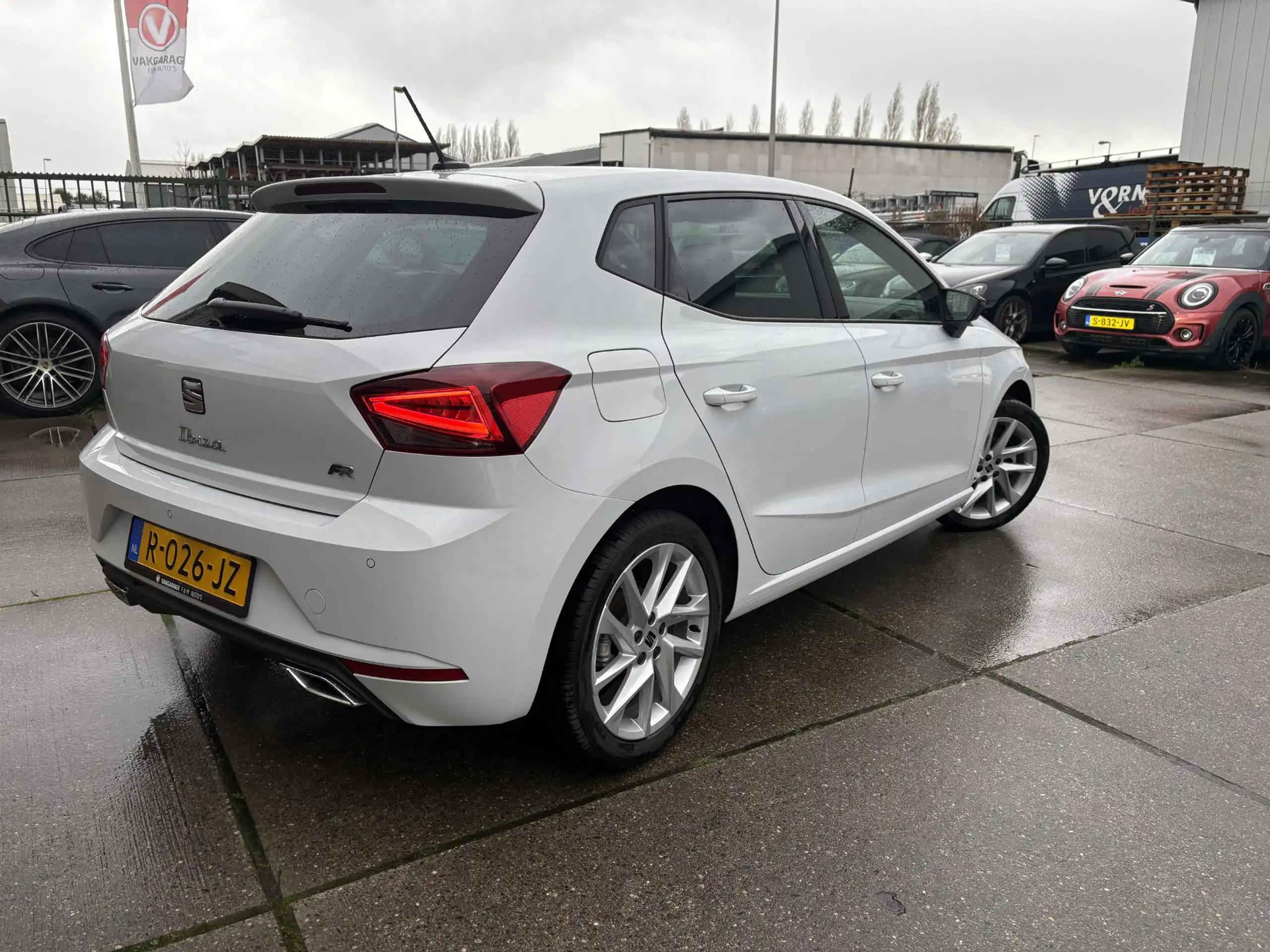 SEAT - Ibiza