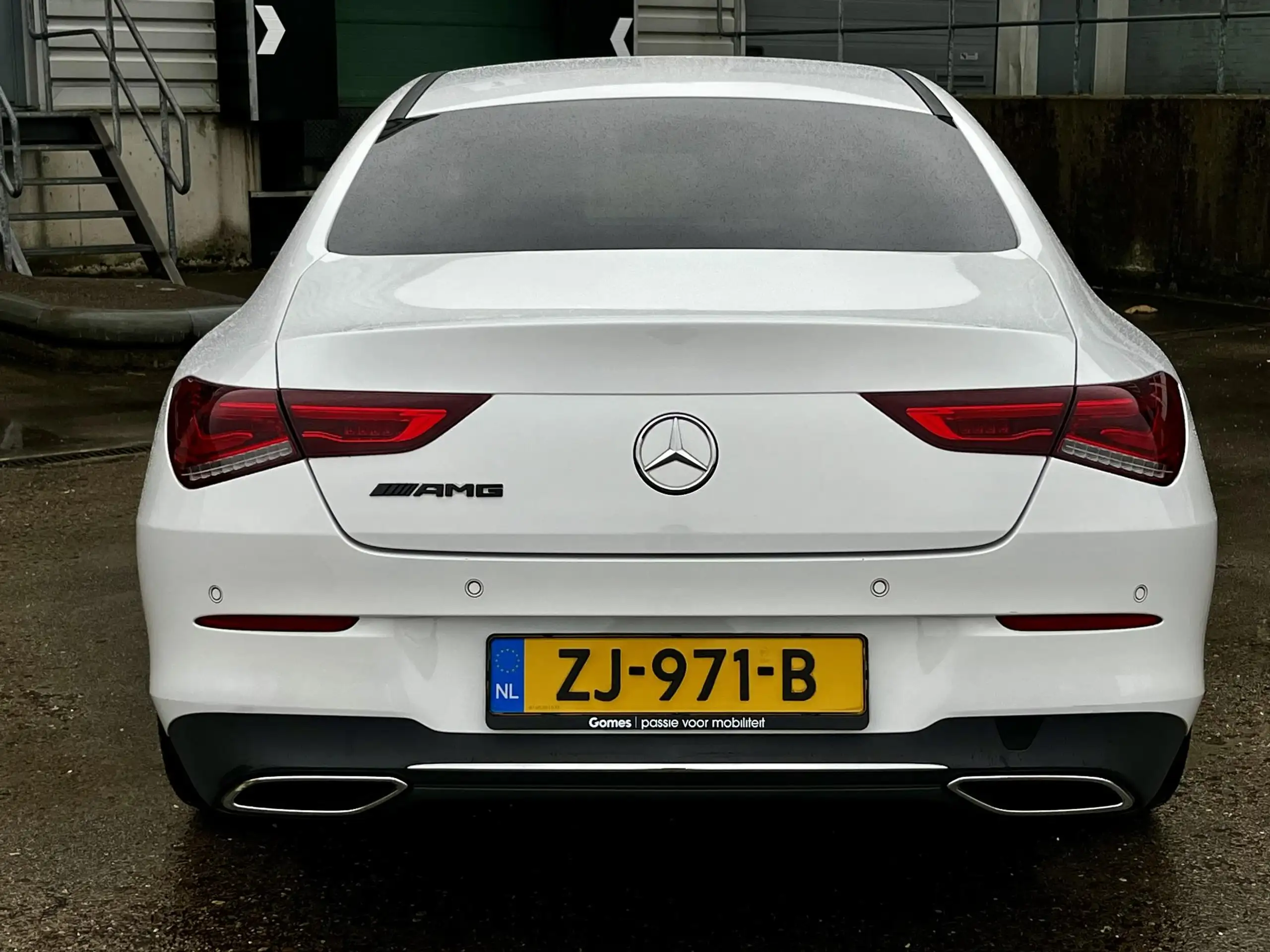 Mercedes-Benz - CLA 180