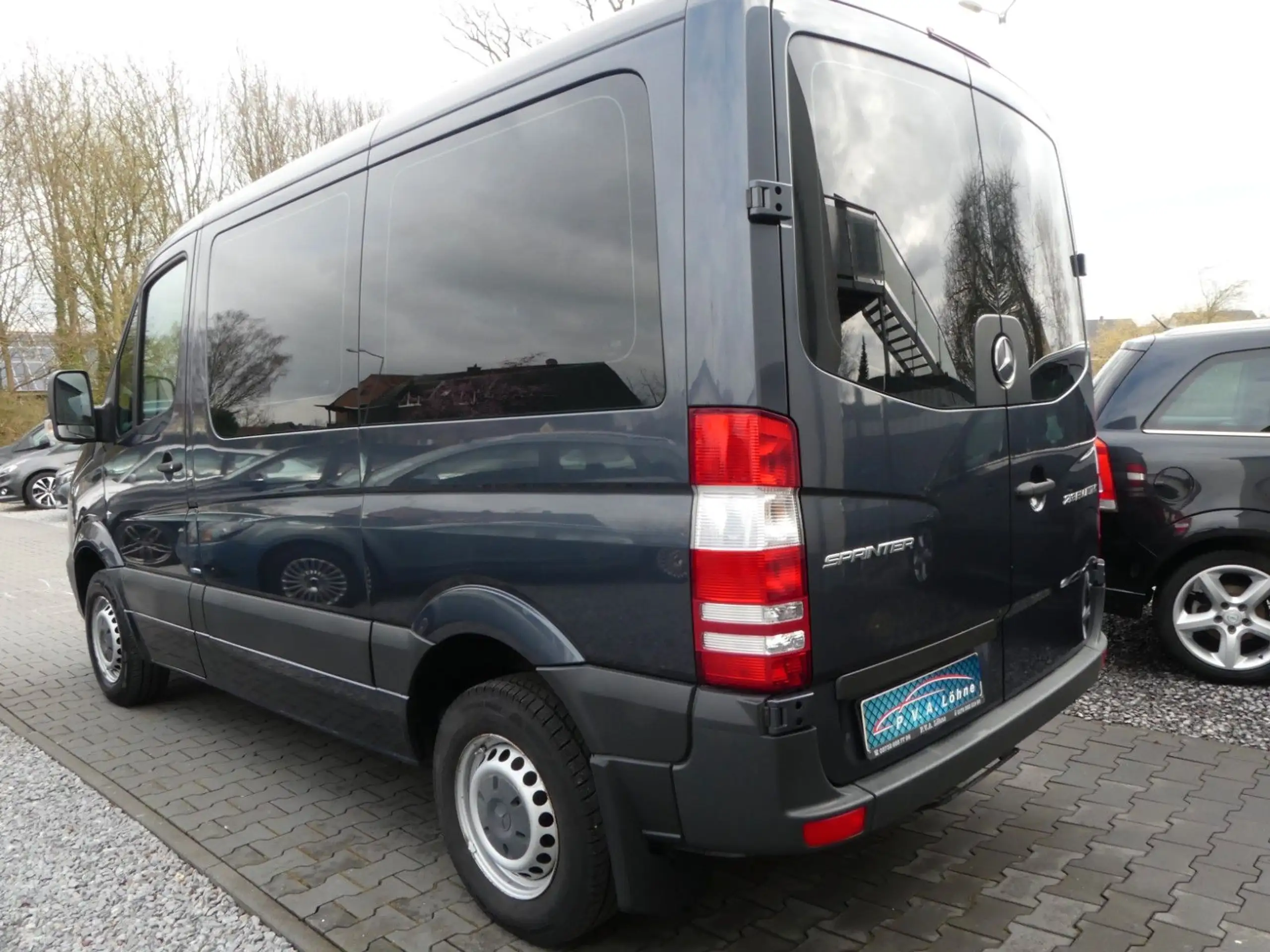 Mercedes-Benz - Sprinter