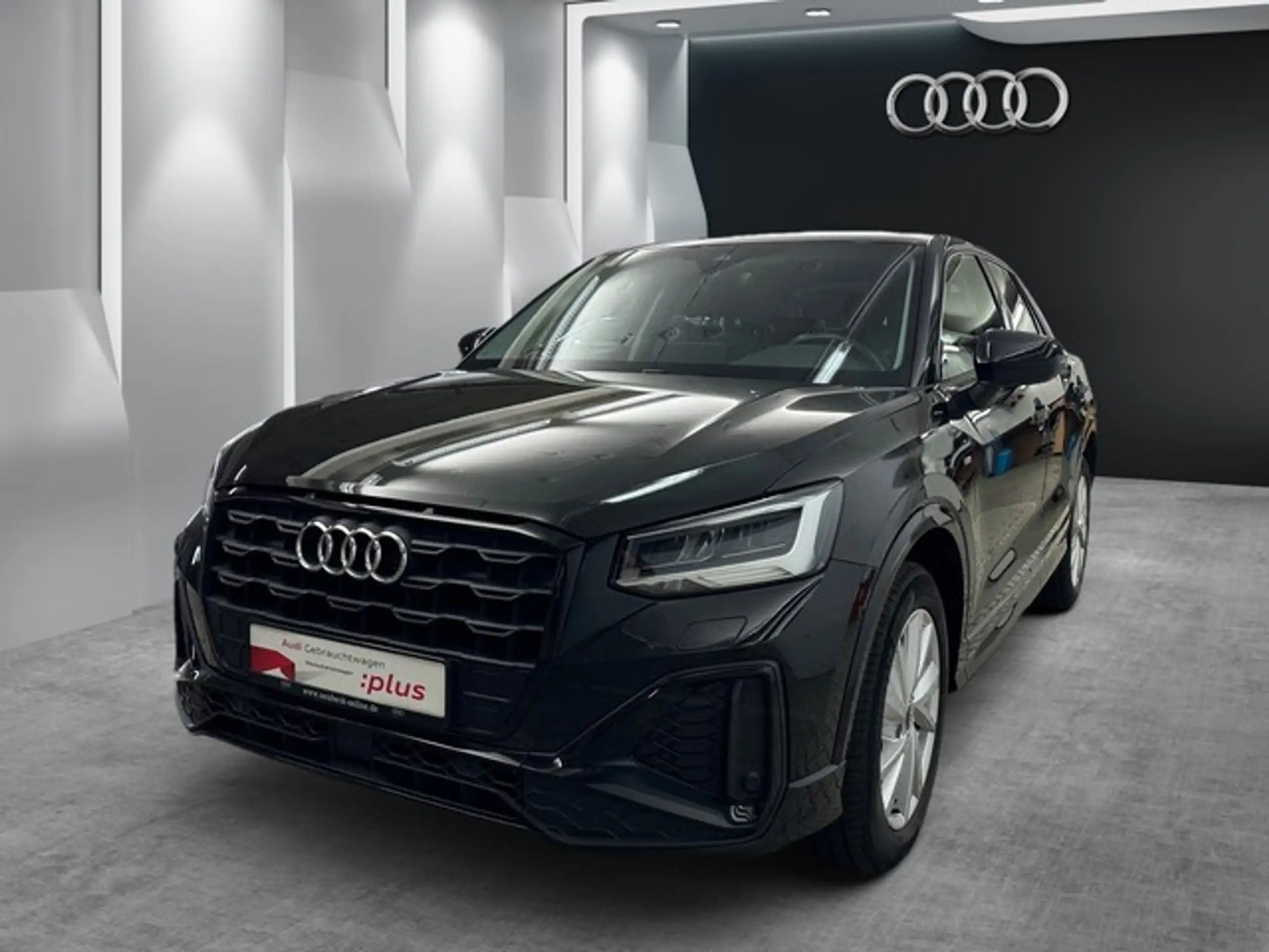 Audi - Q2