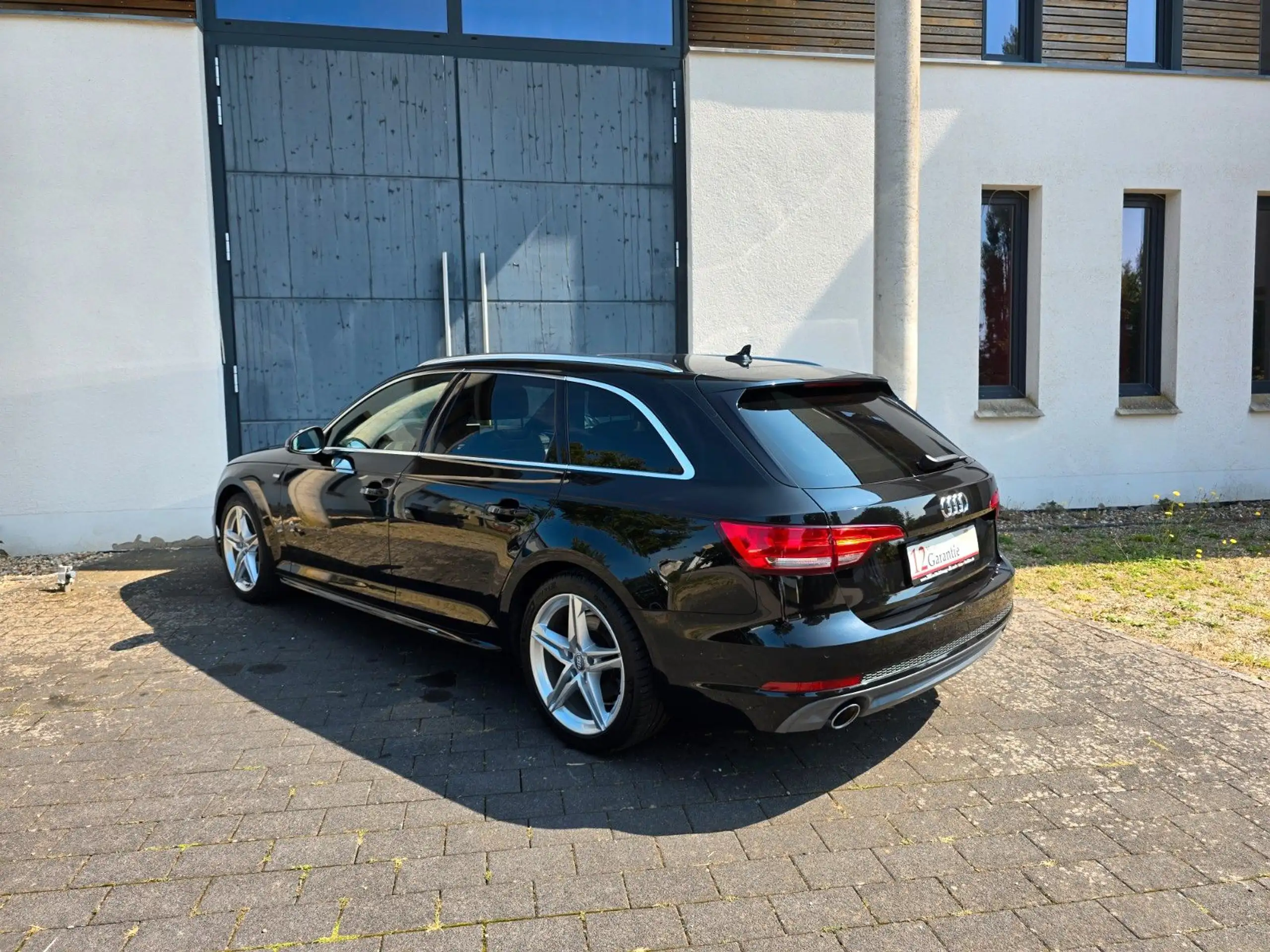 Audi - A4