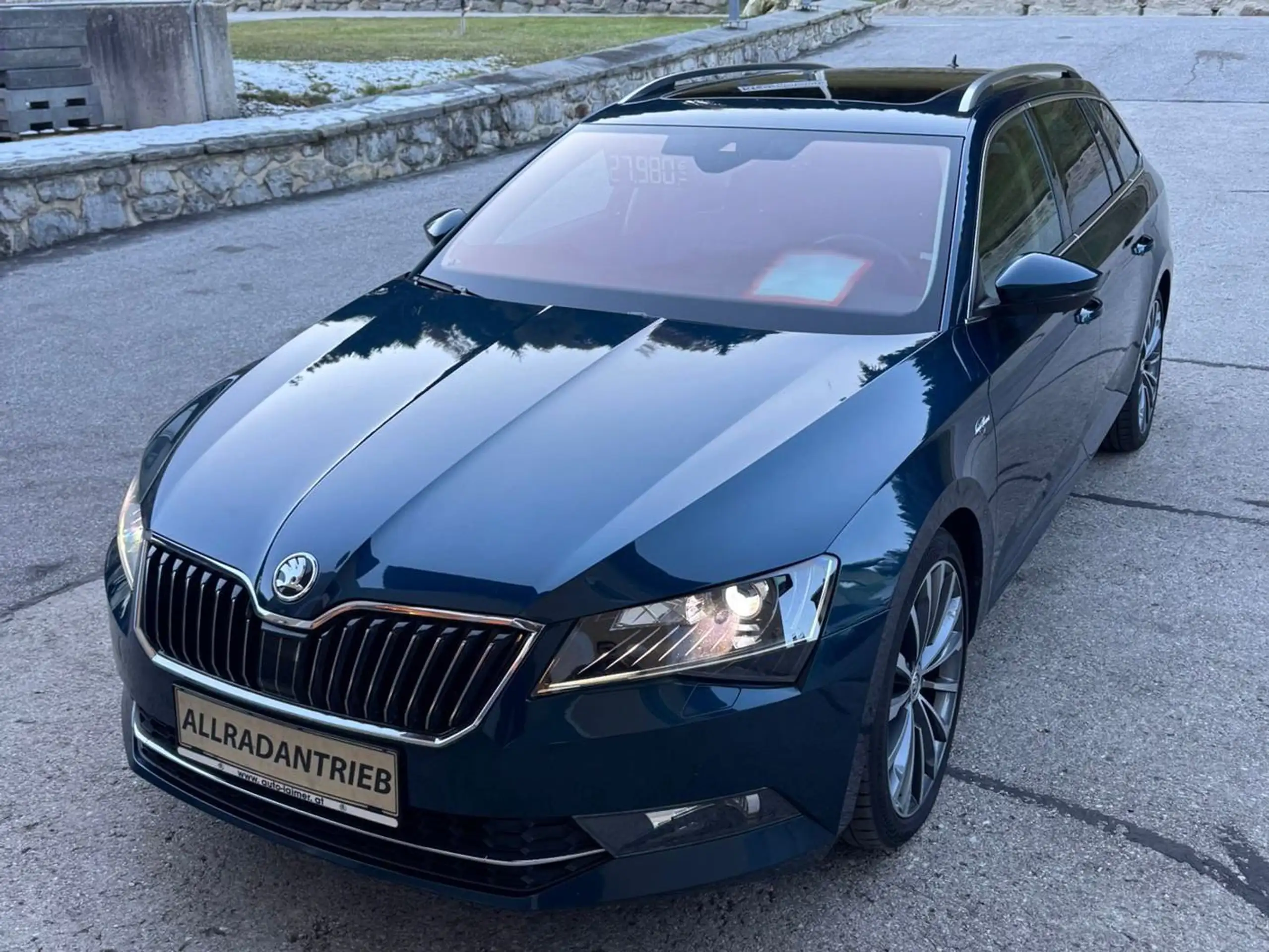 Skoda - Superb