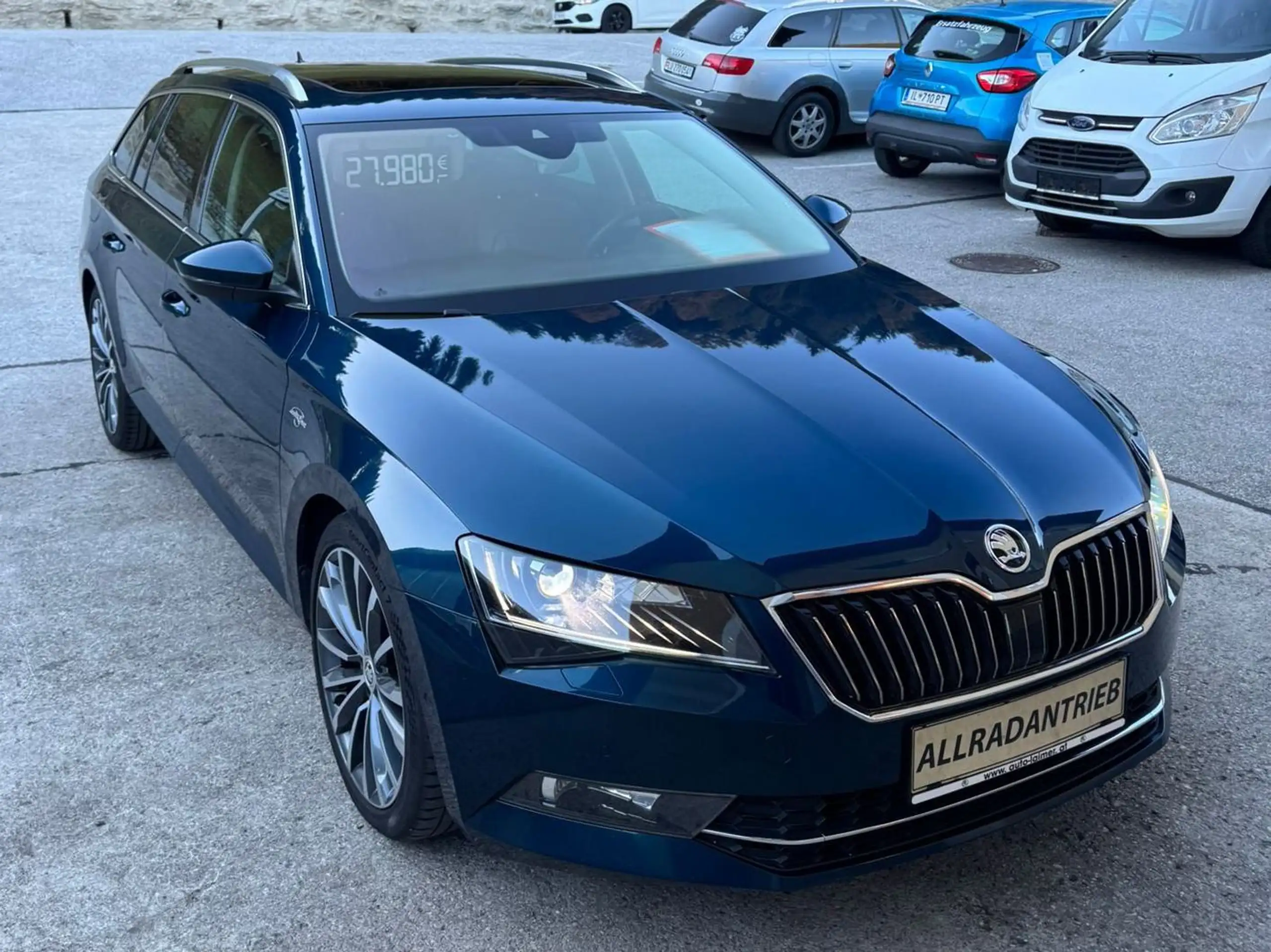 Skoda - Superb