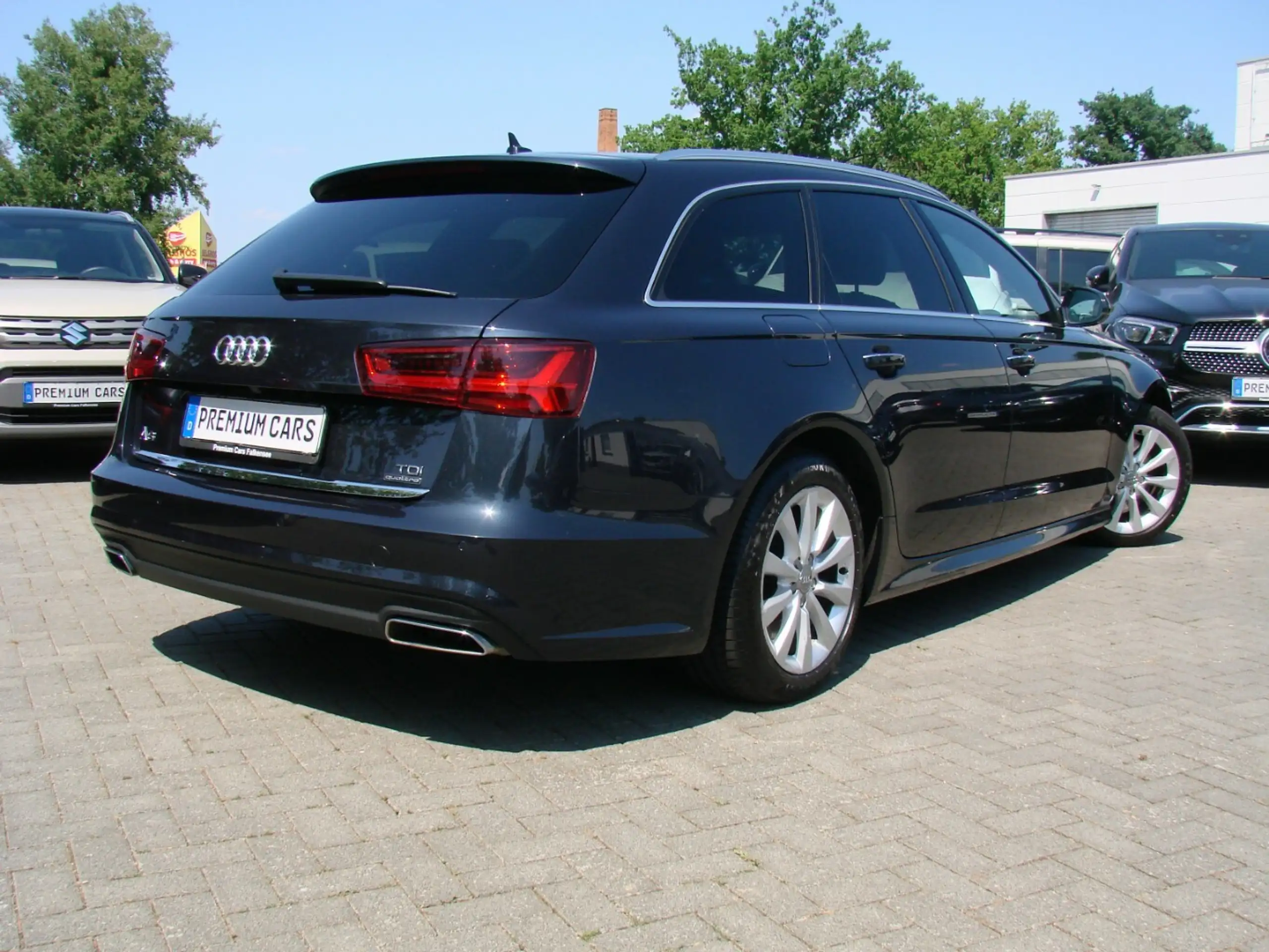 Audi - A6