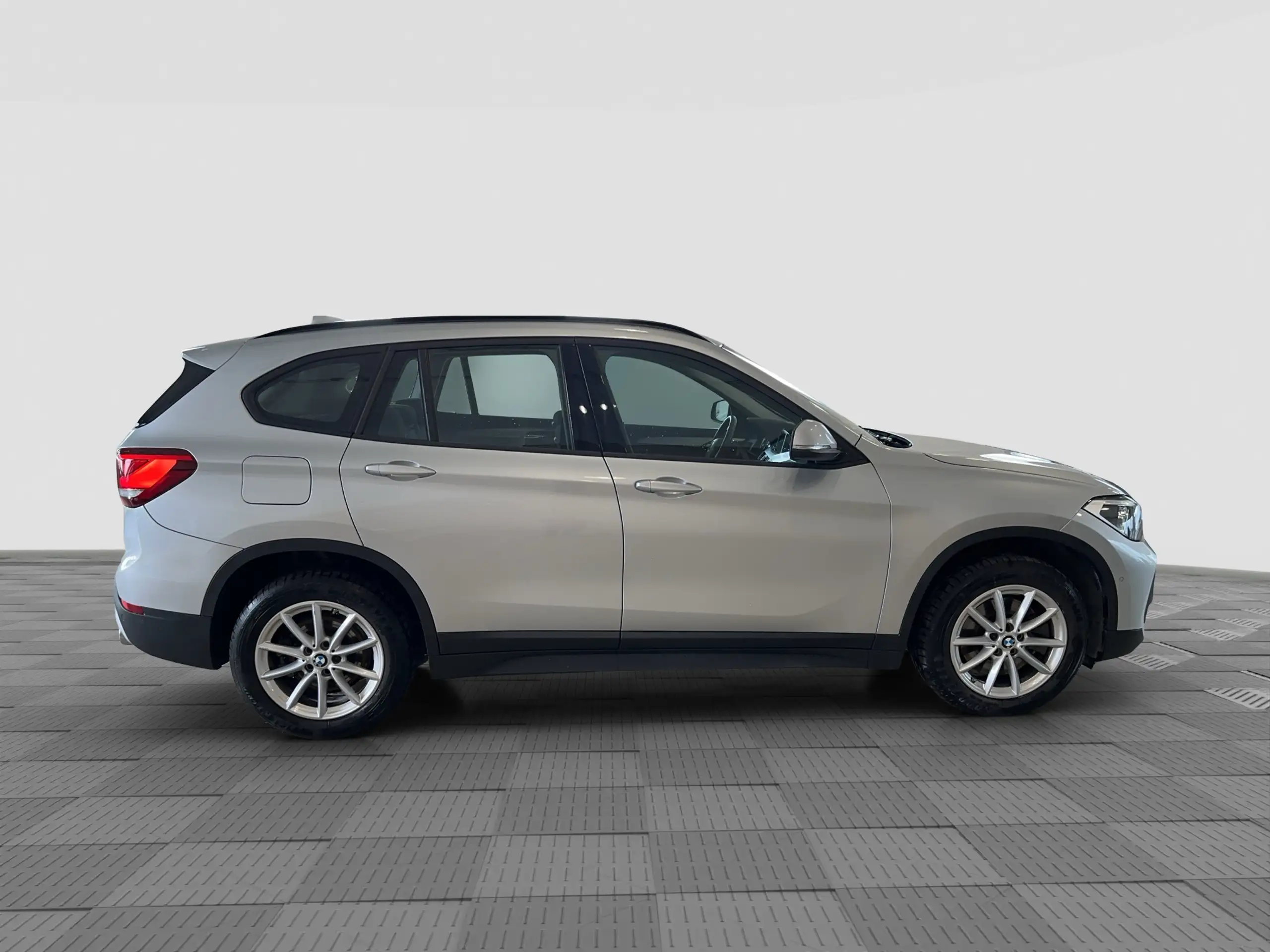 BMW - X1