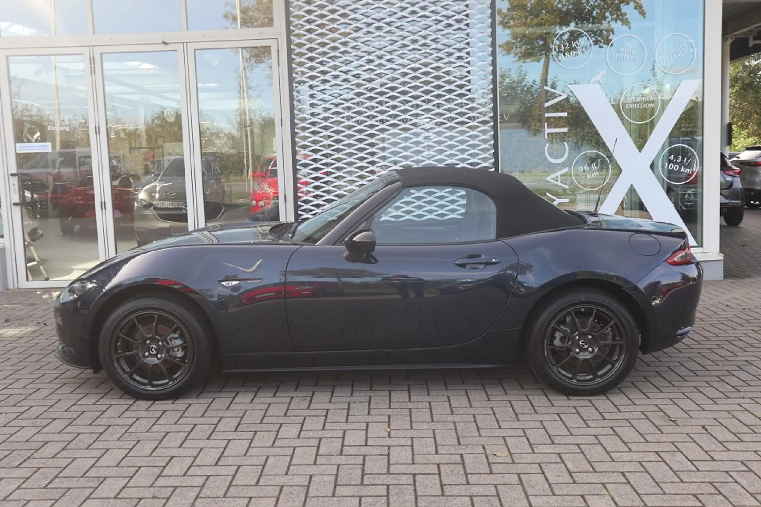 Mazda - MX-5