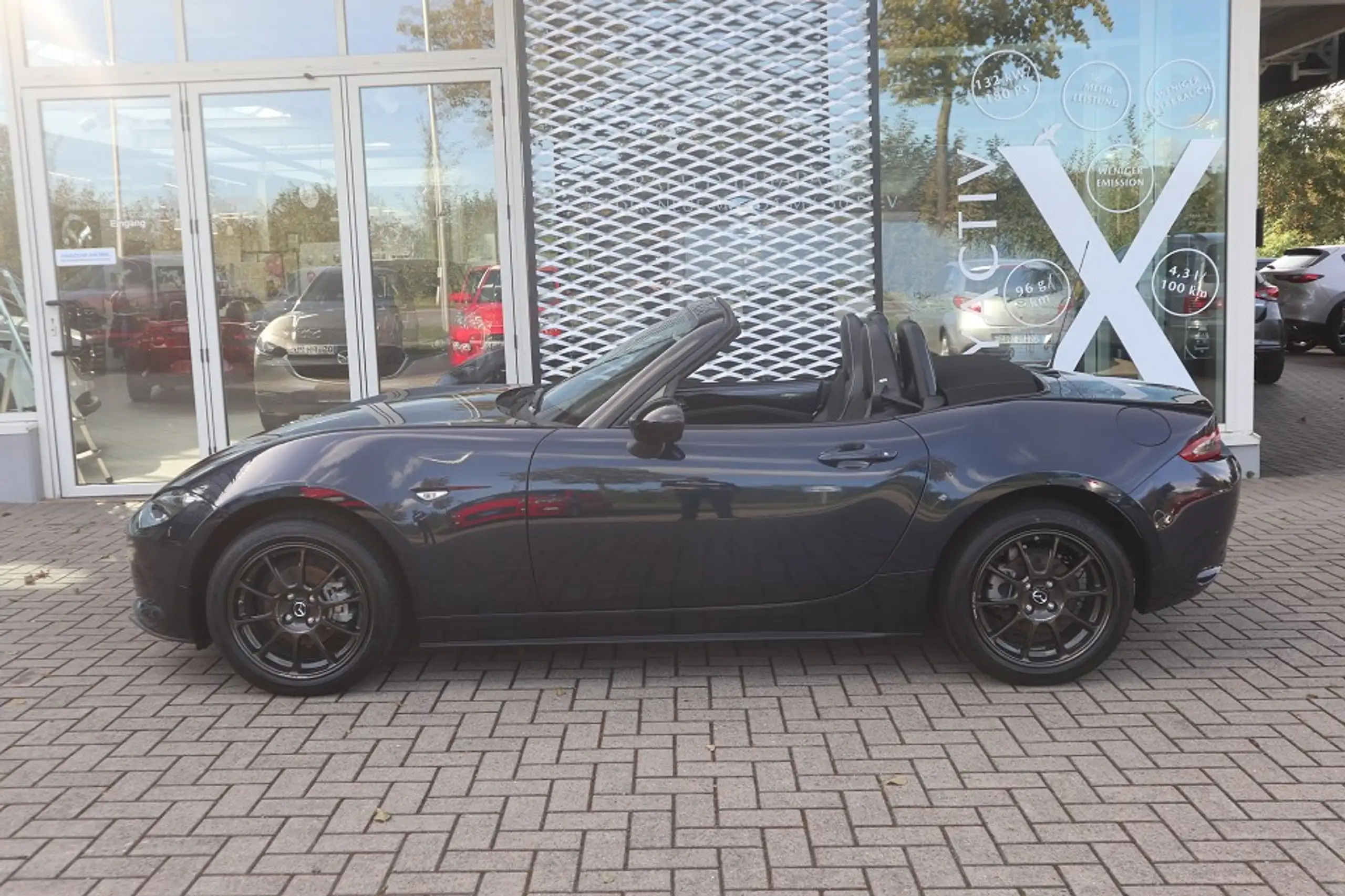 Mazda - MX-5