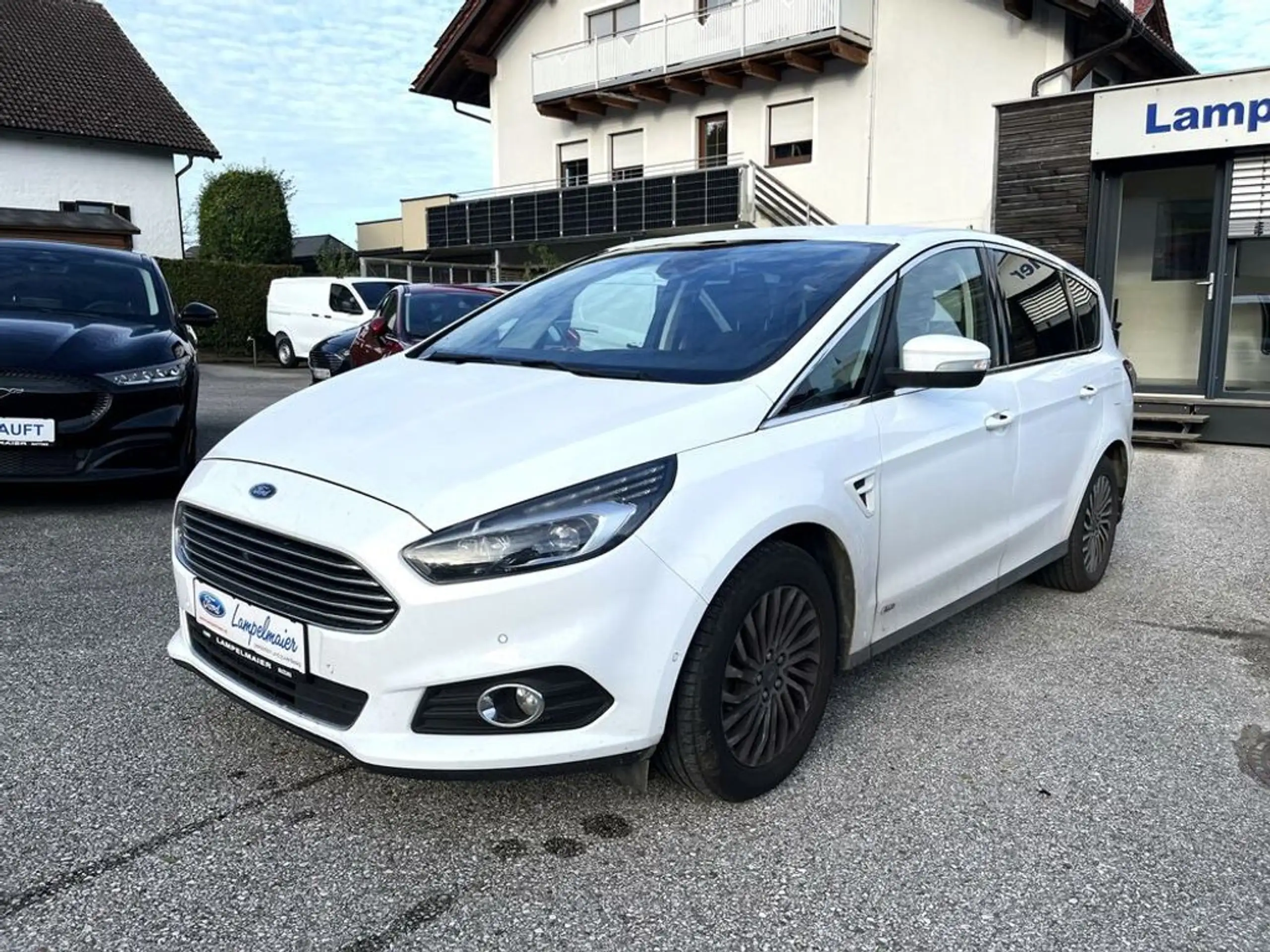 Ford - S-Max