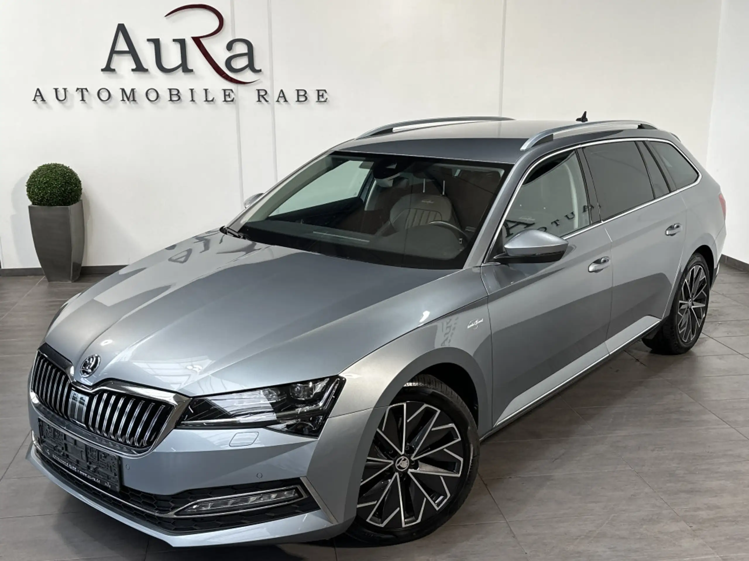 Skoda - Superb