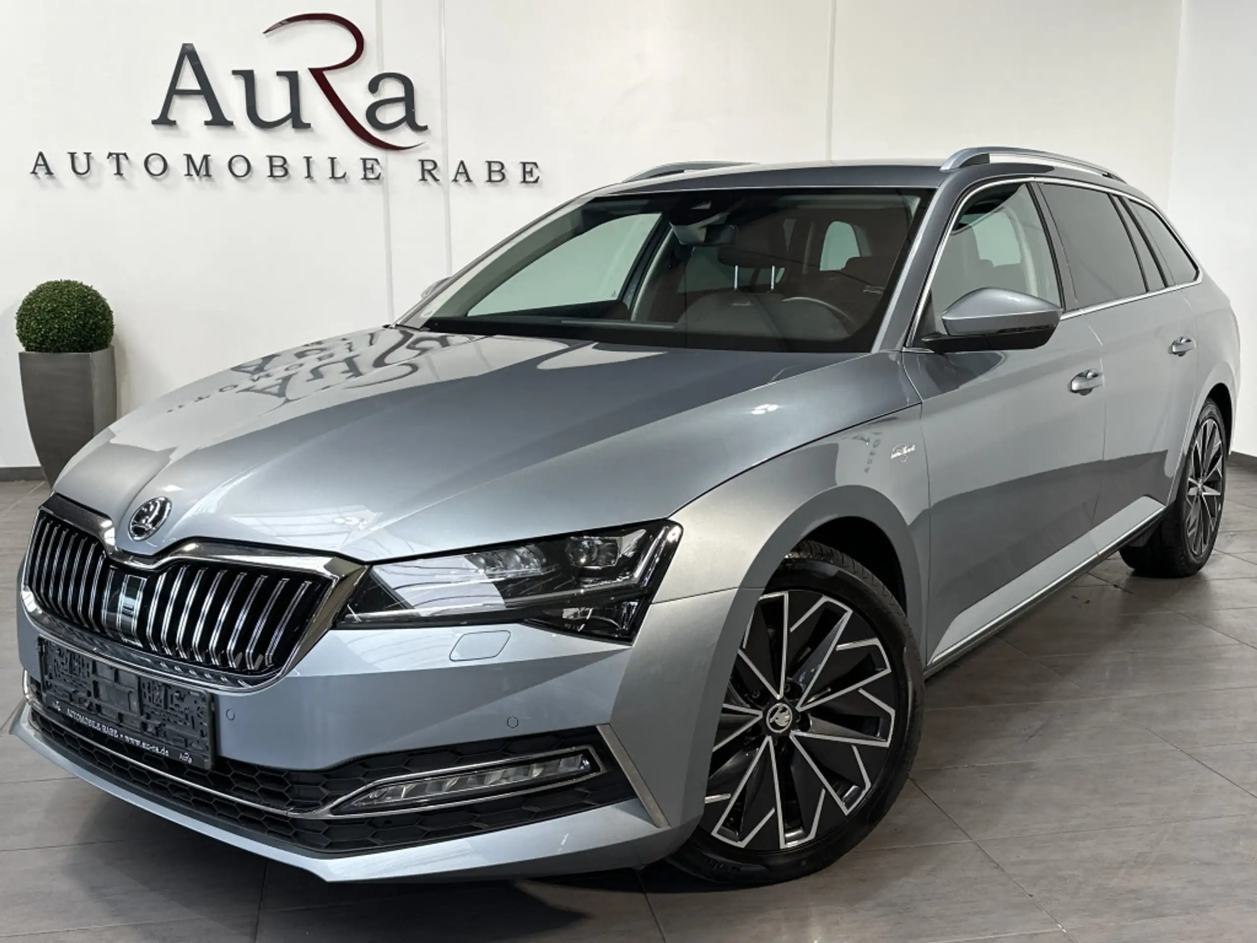 Skoda - Superb