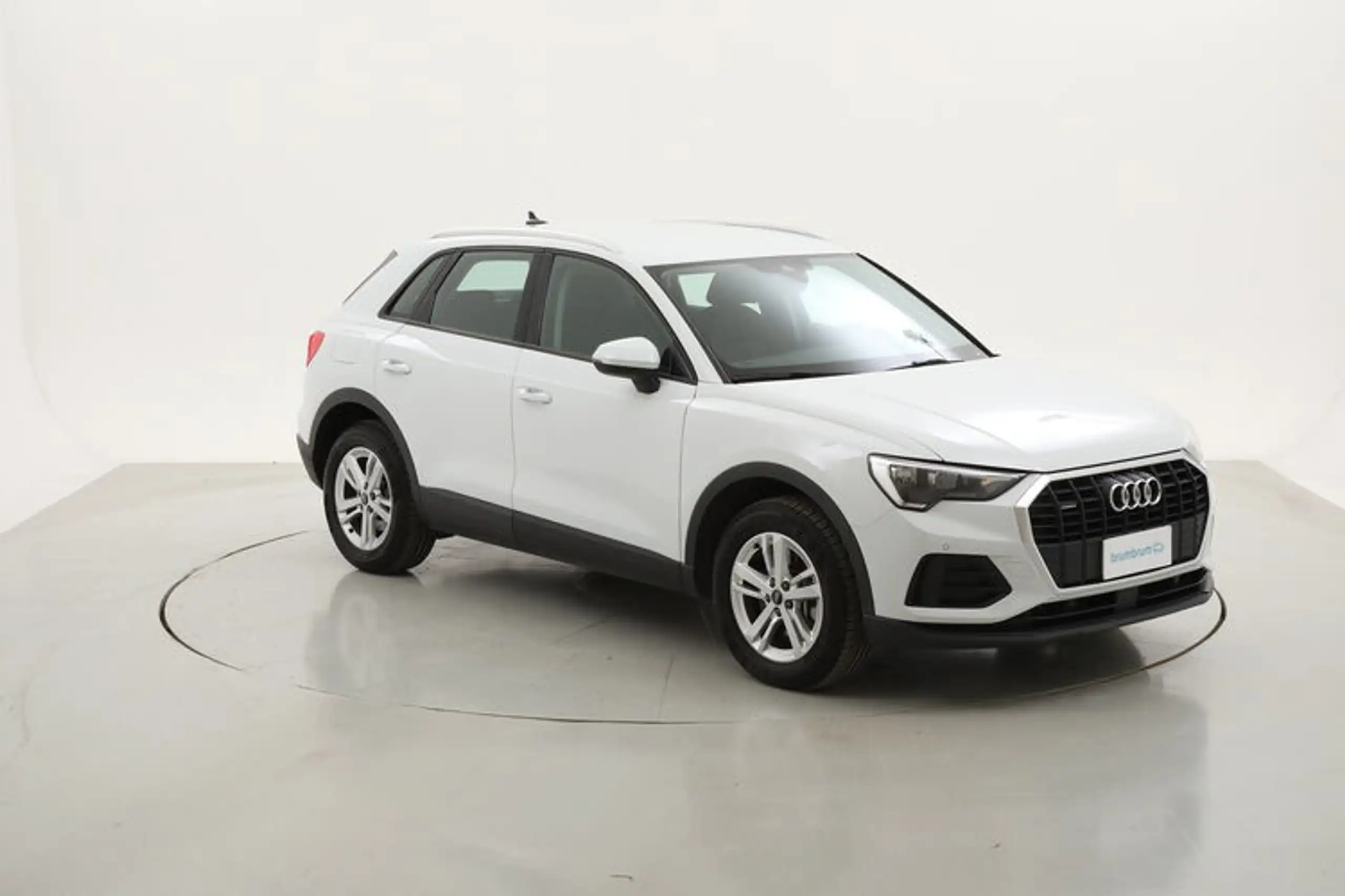 Audi - Q3