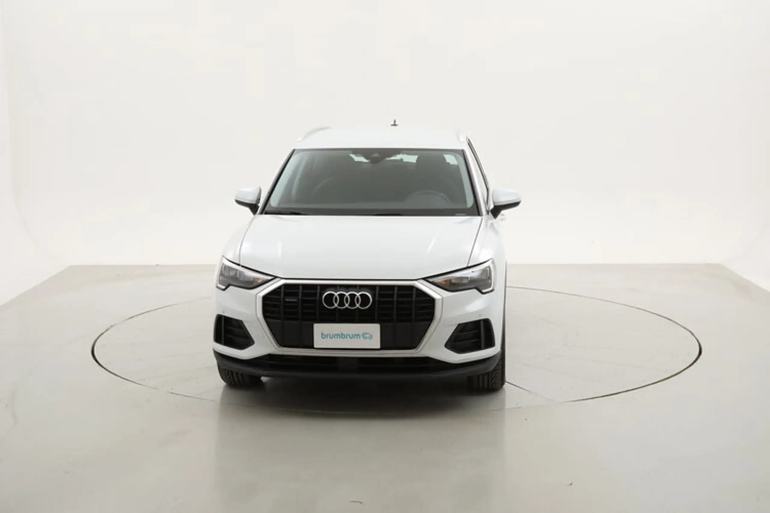 Audi - Q3