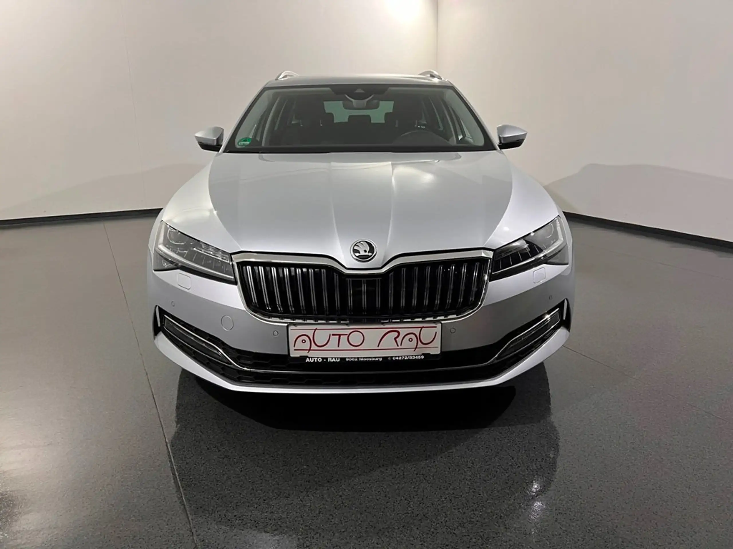 Skoda - Superb