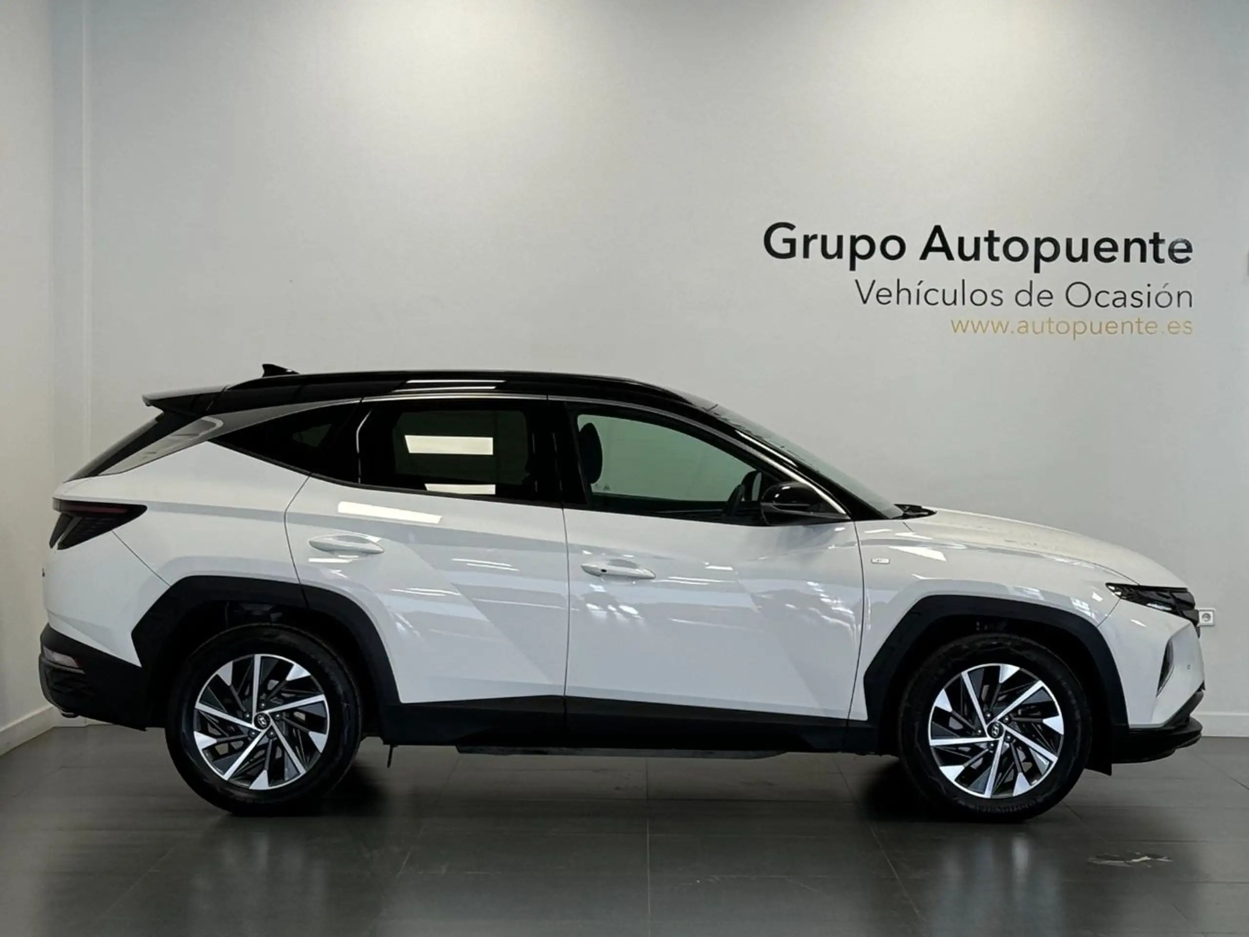 Hyundai - TUCSON