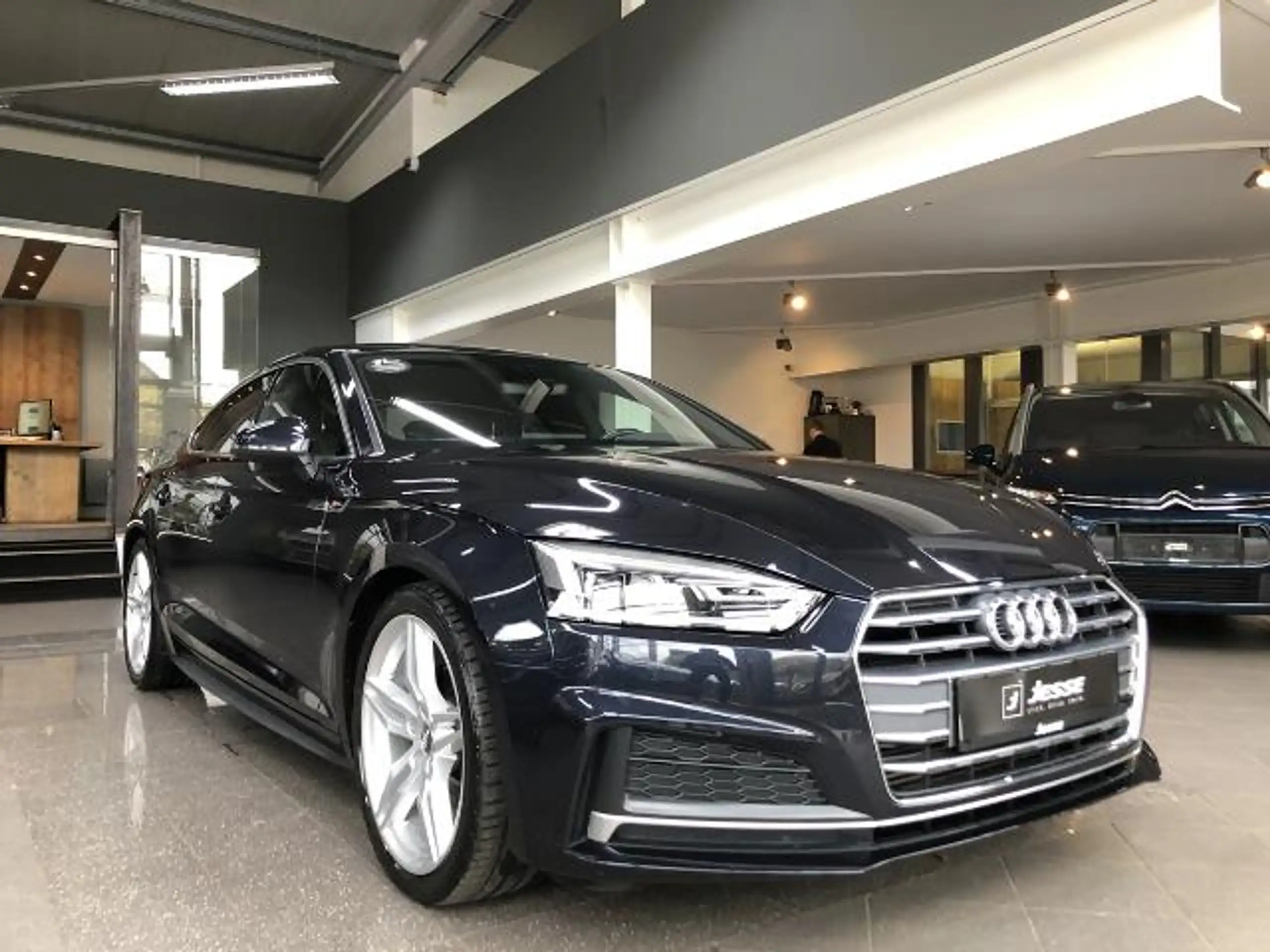 Audi - A5