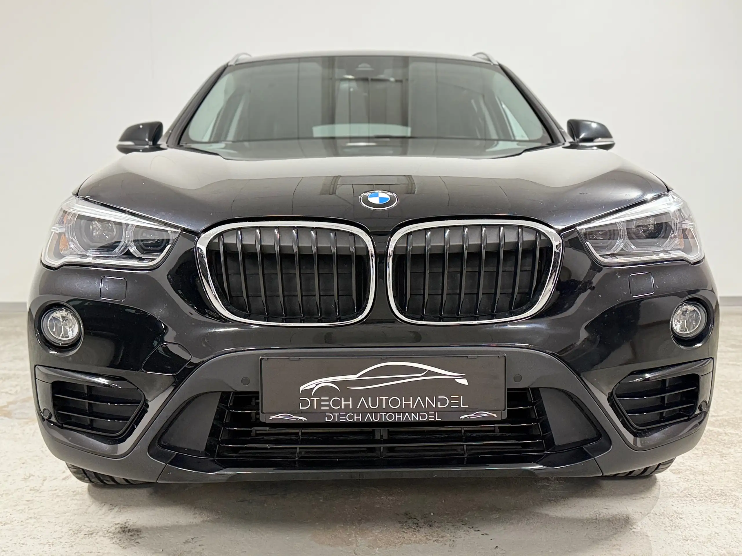 BMW - X1