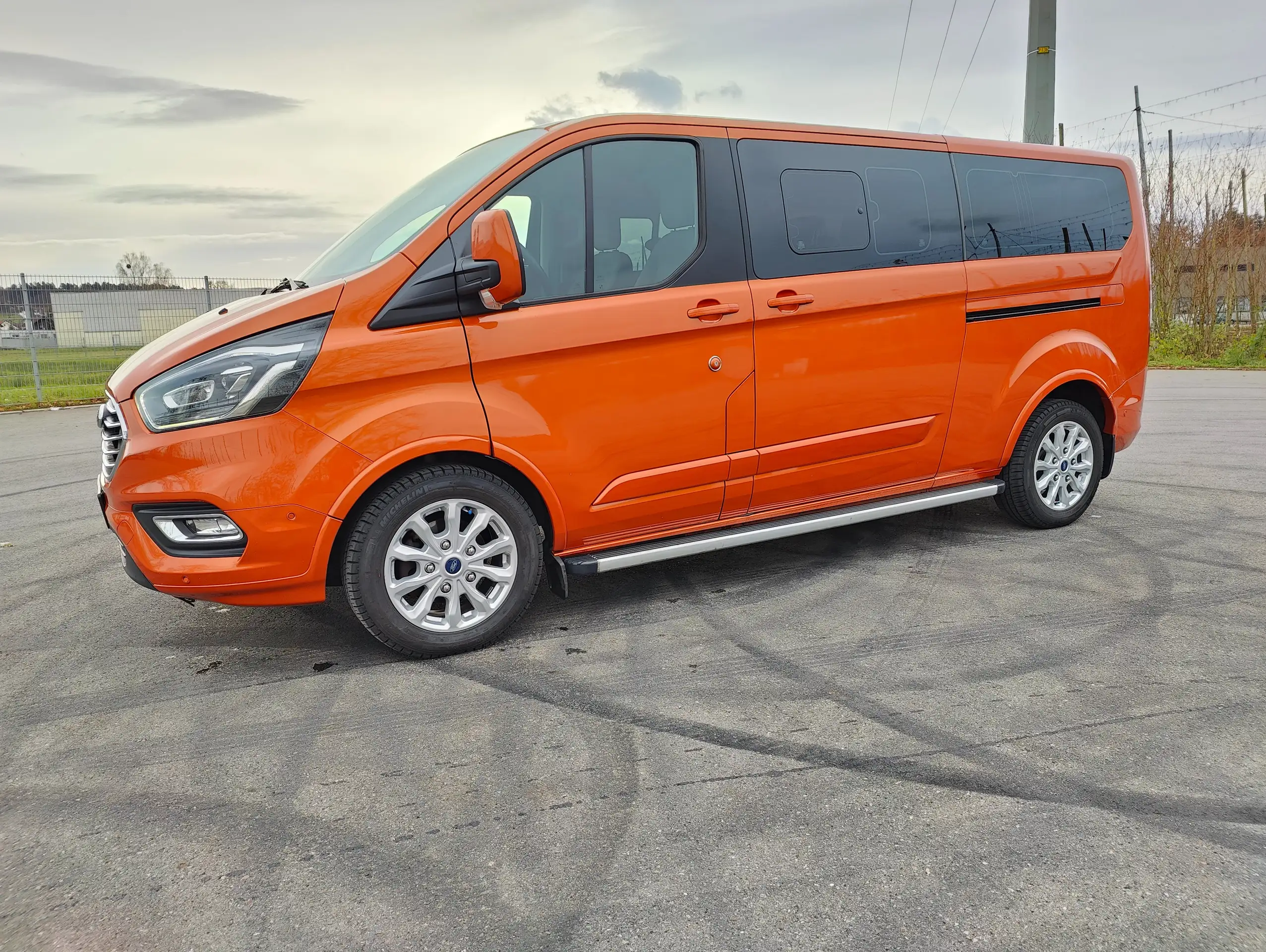 Ford - Transit Custom