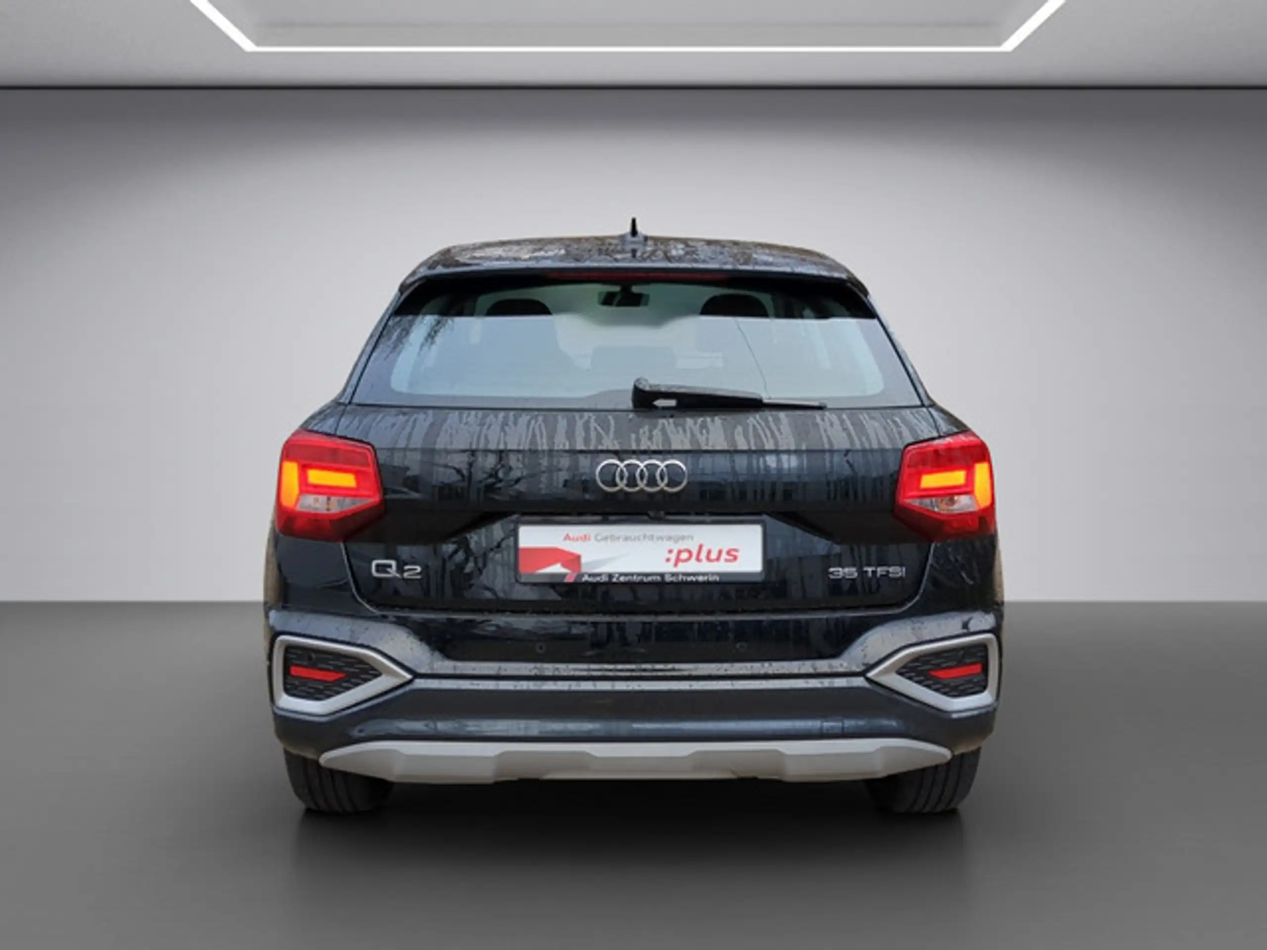 Audi - Q2