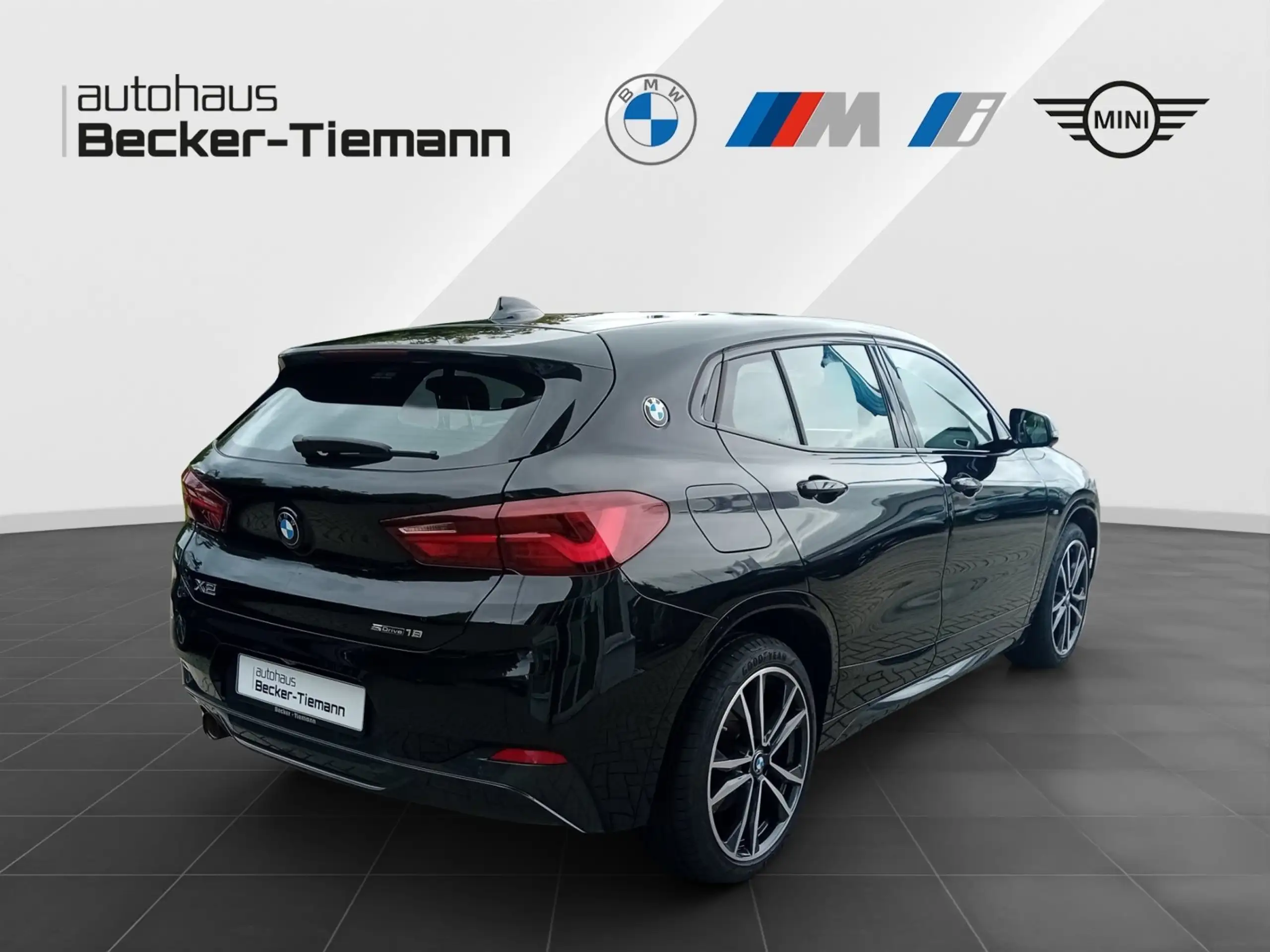 BMW - X2