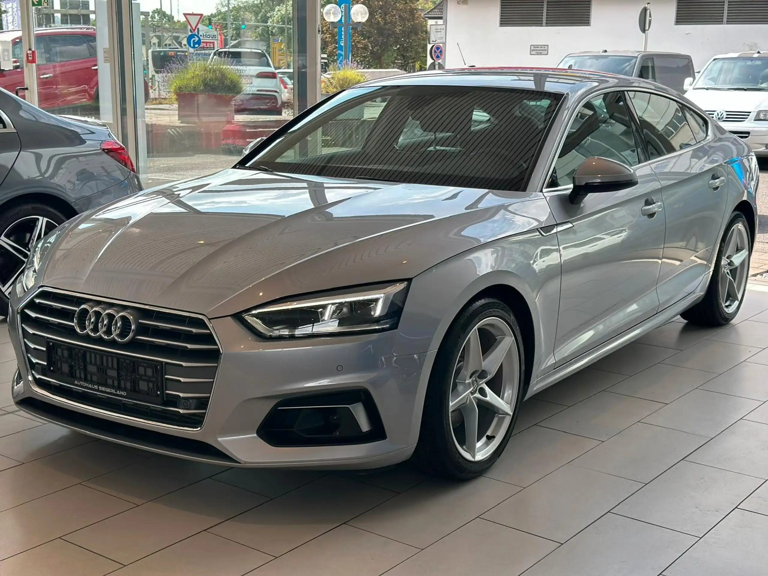 Audi - A5