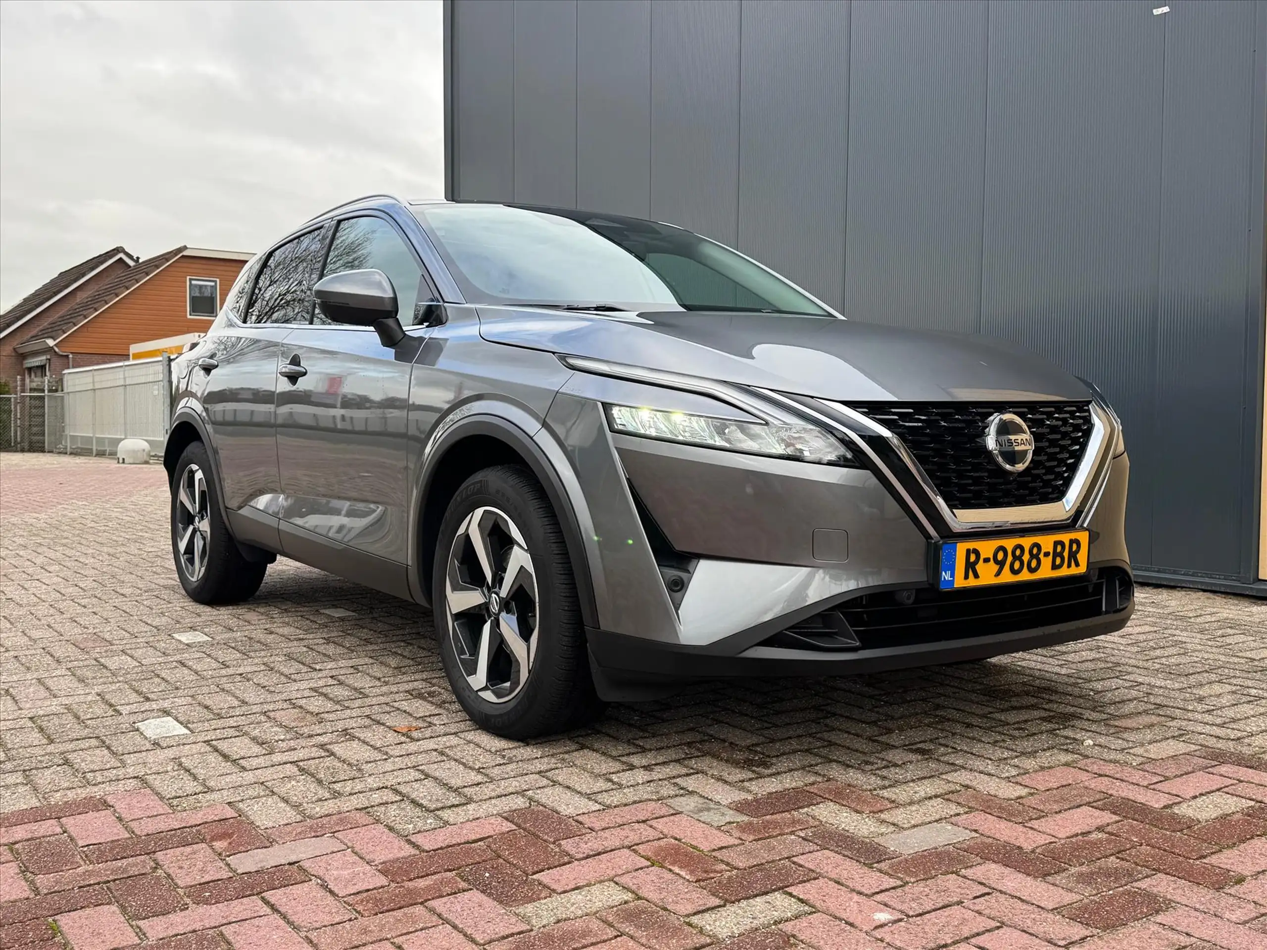 Nissan - Qashqai