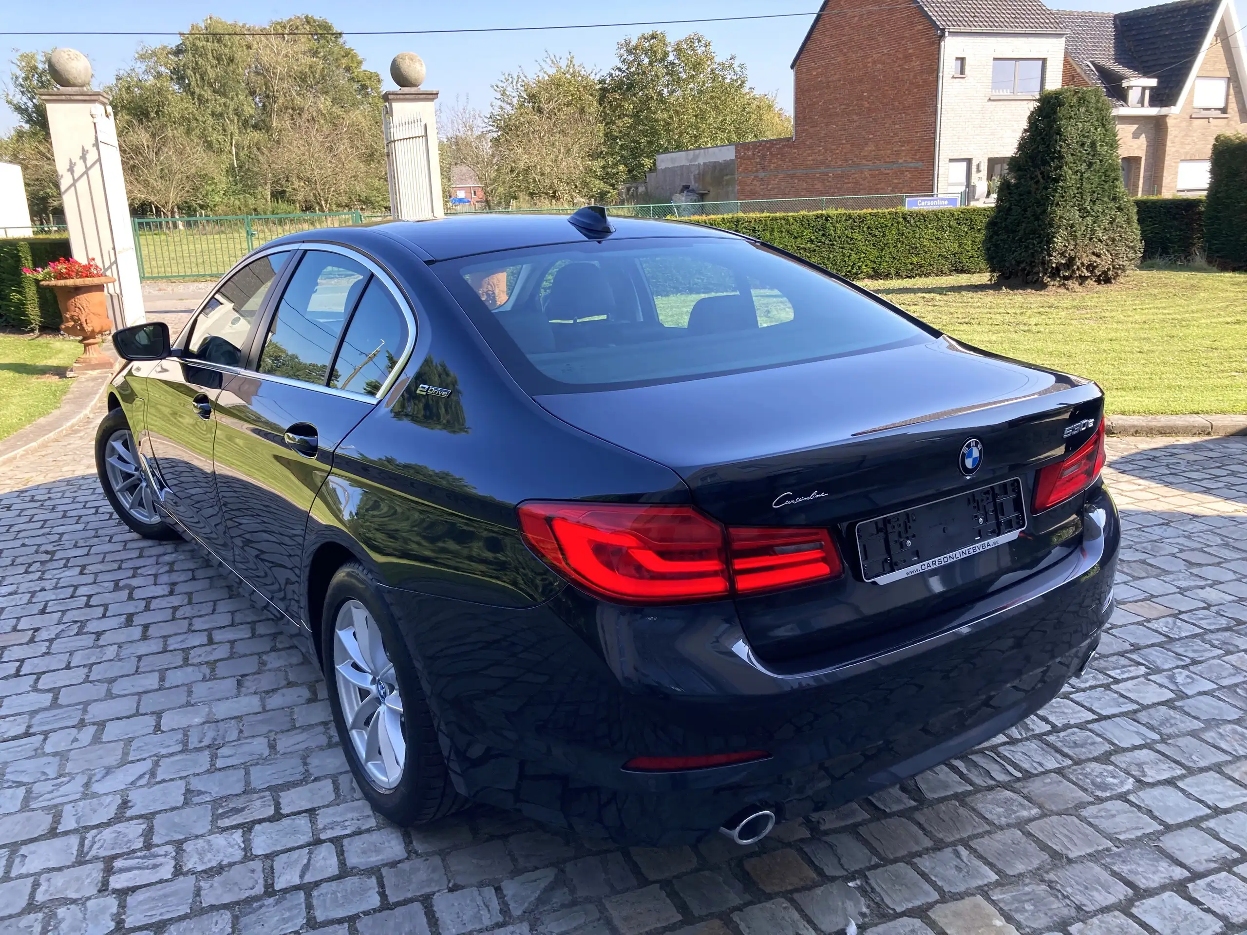 BMW - 530