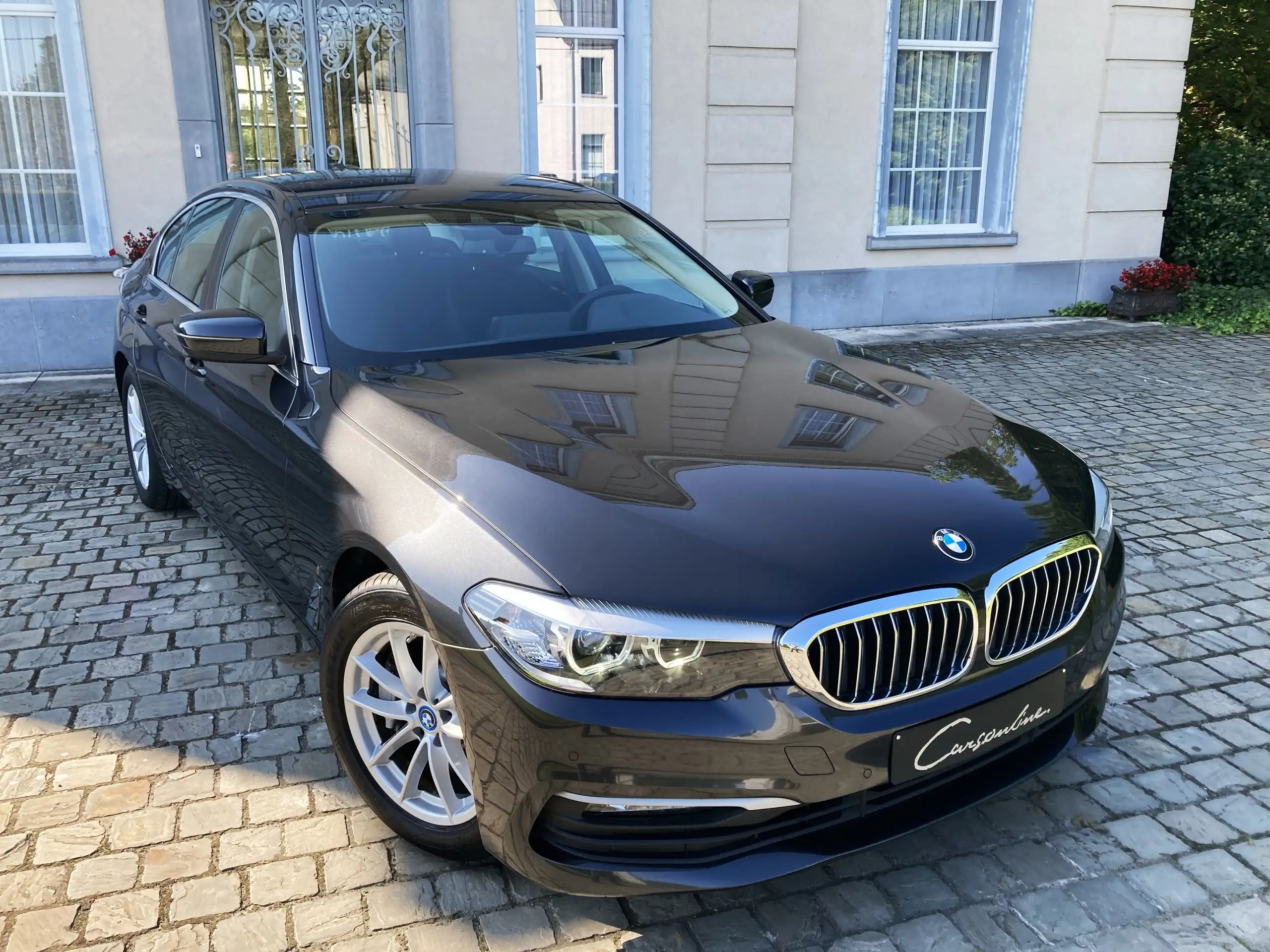 BMW - 530