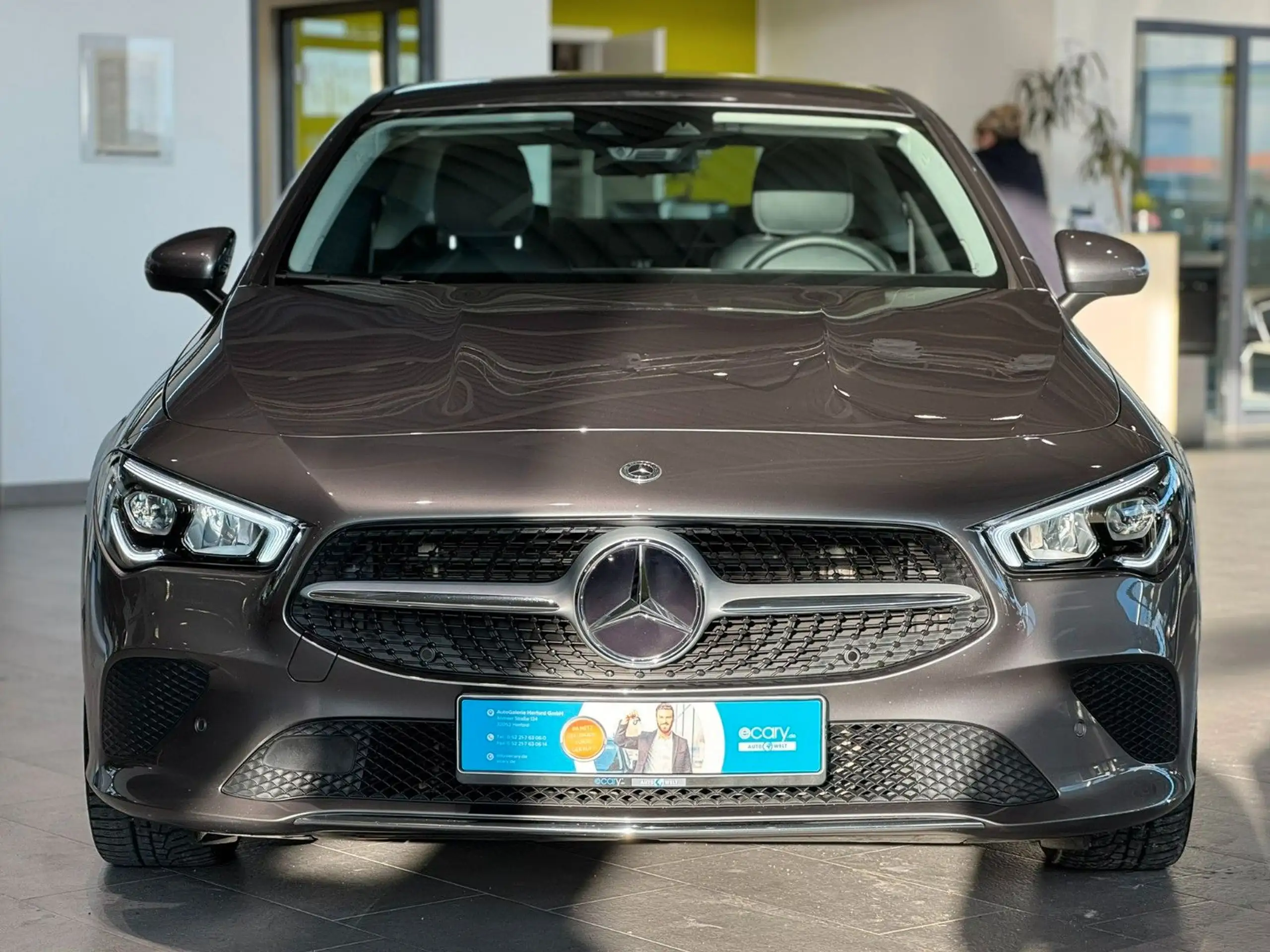 Mercedes-Benz - CLA 180