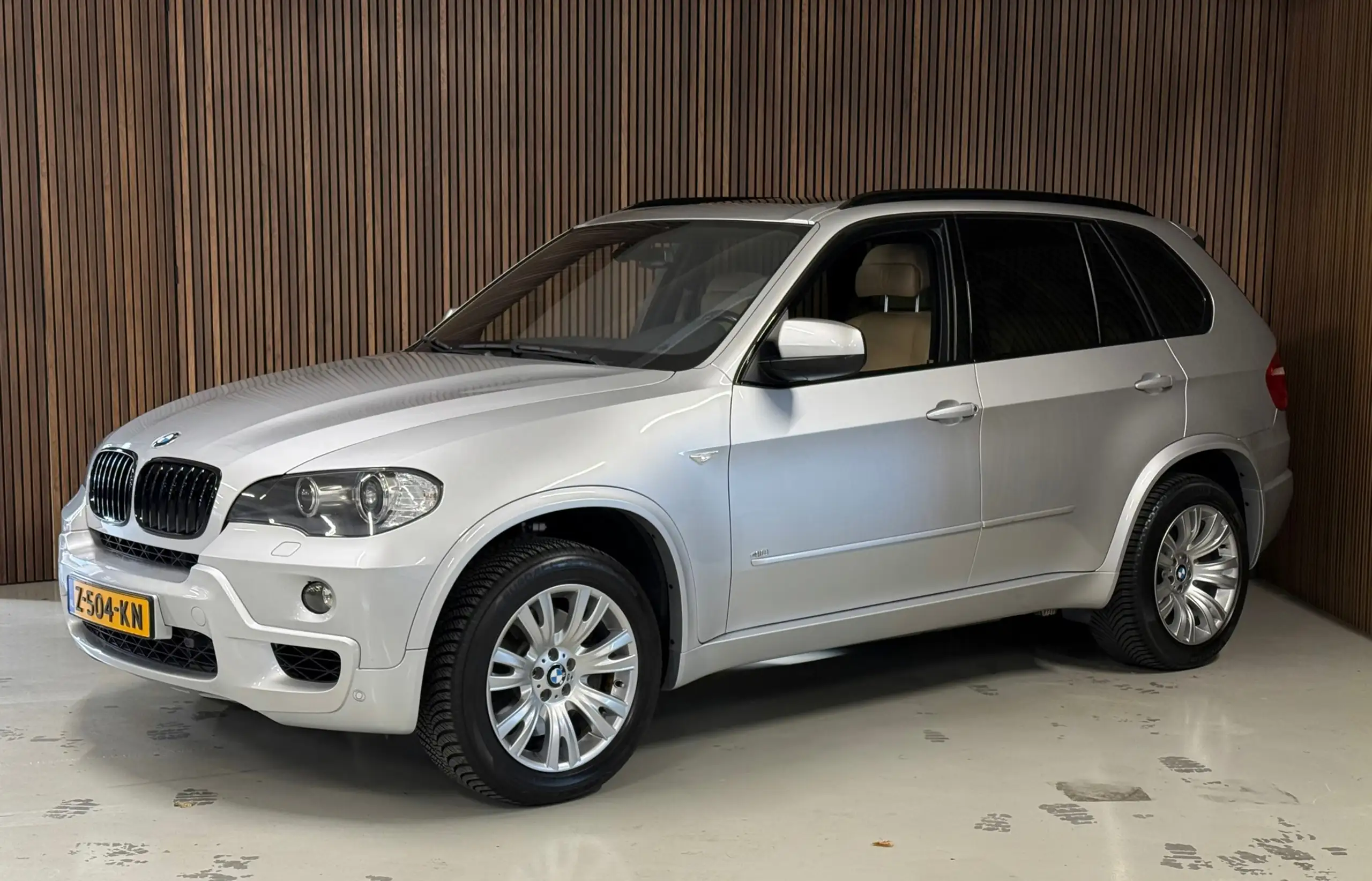 BMW - X5