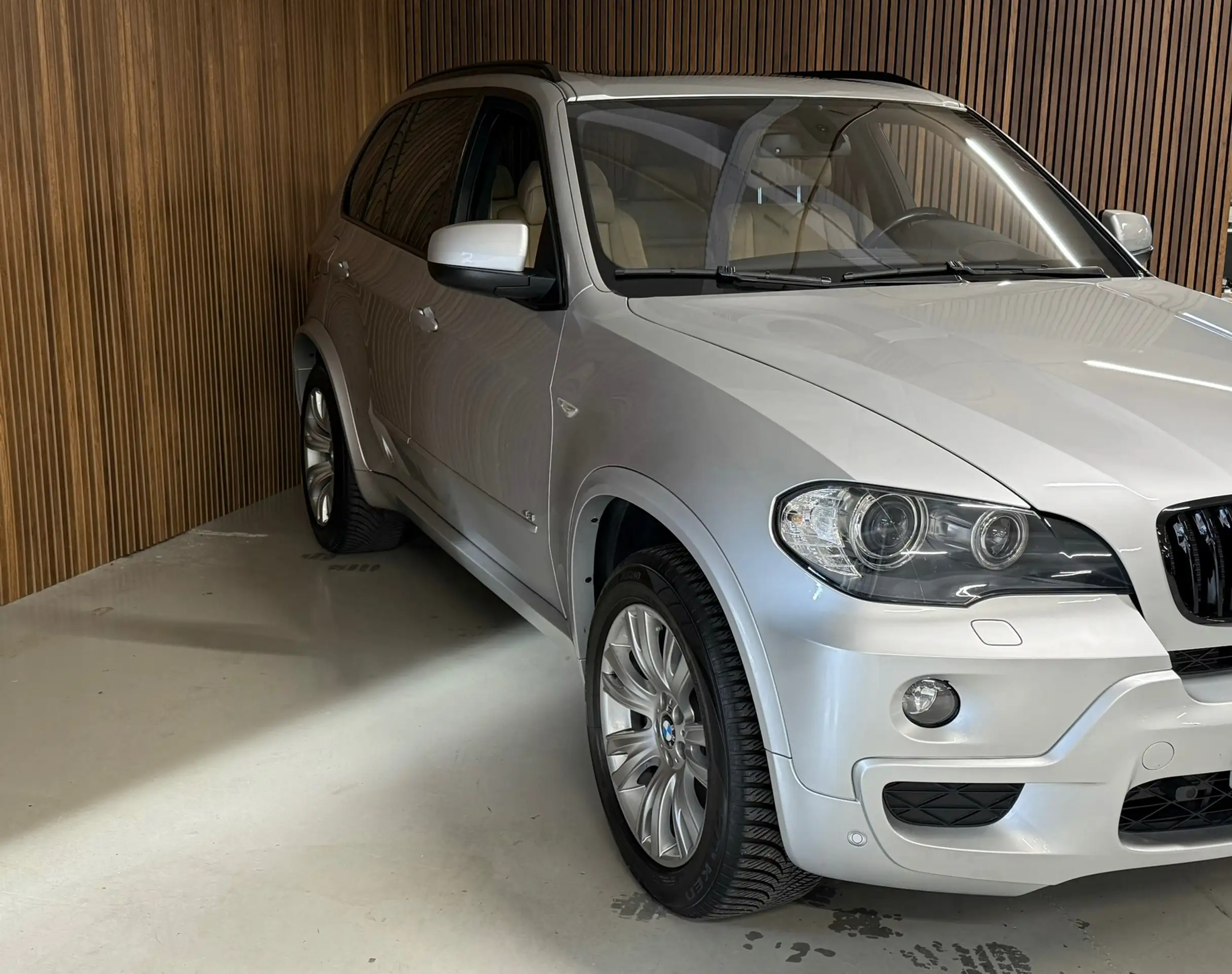 BMW - X5