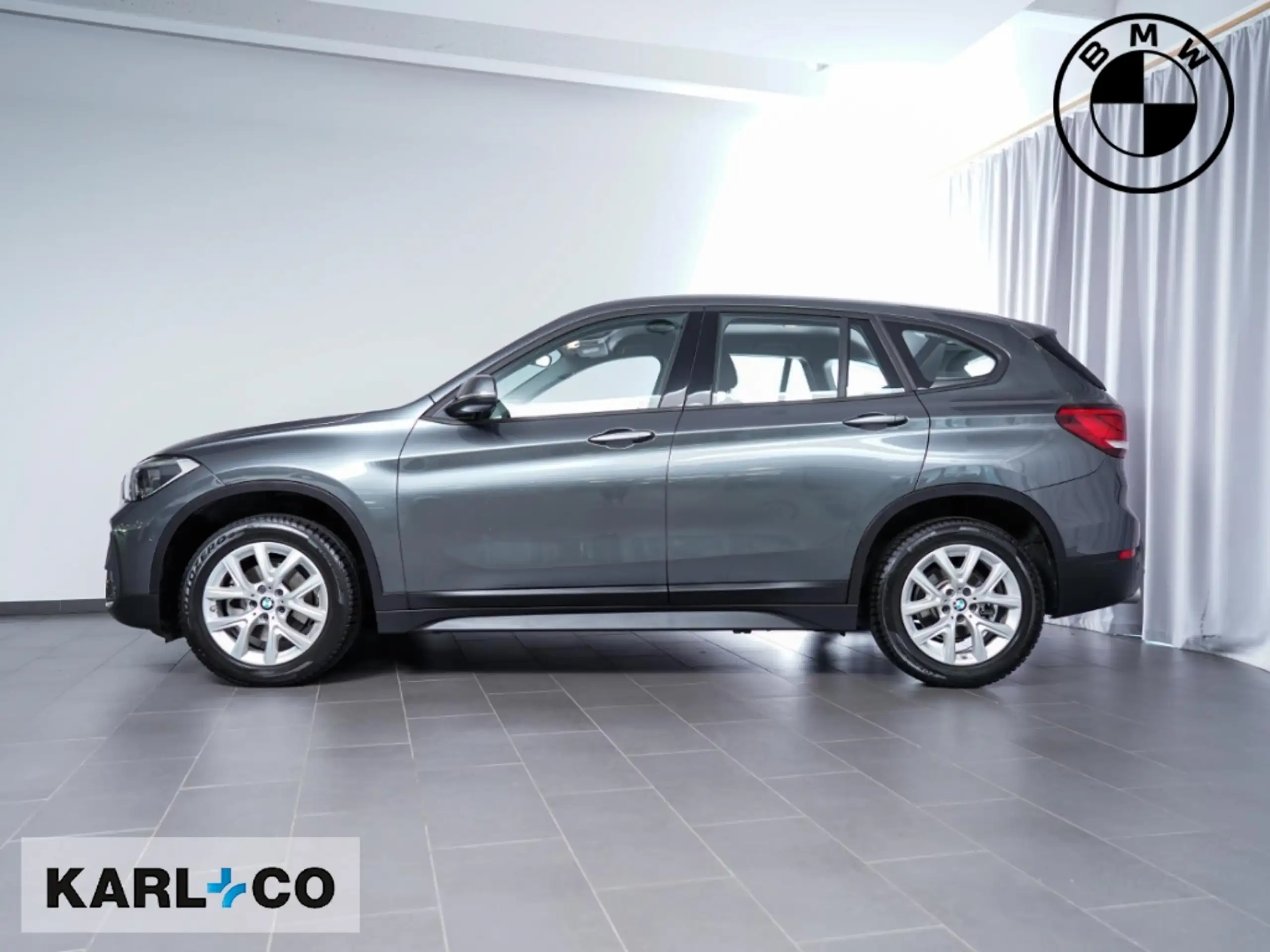 BMW - X1