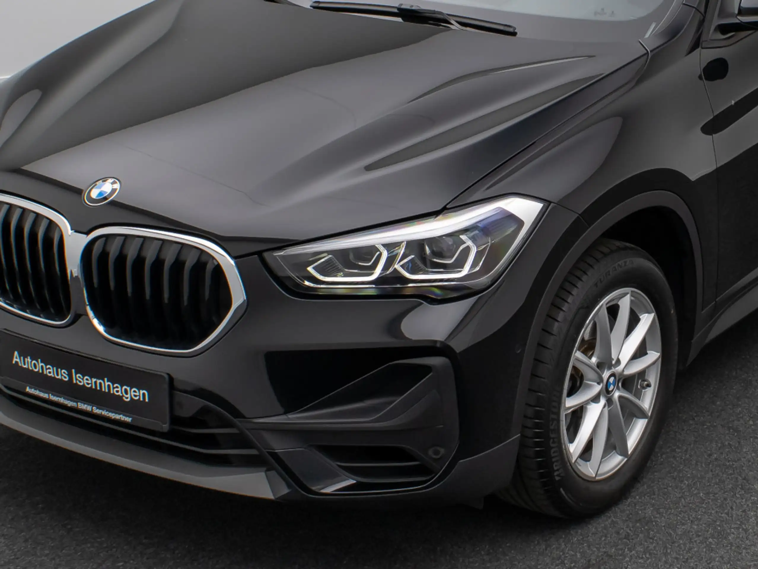 BMW - X1