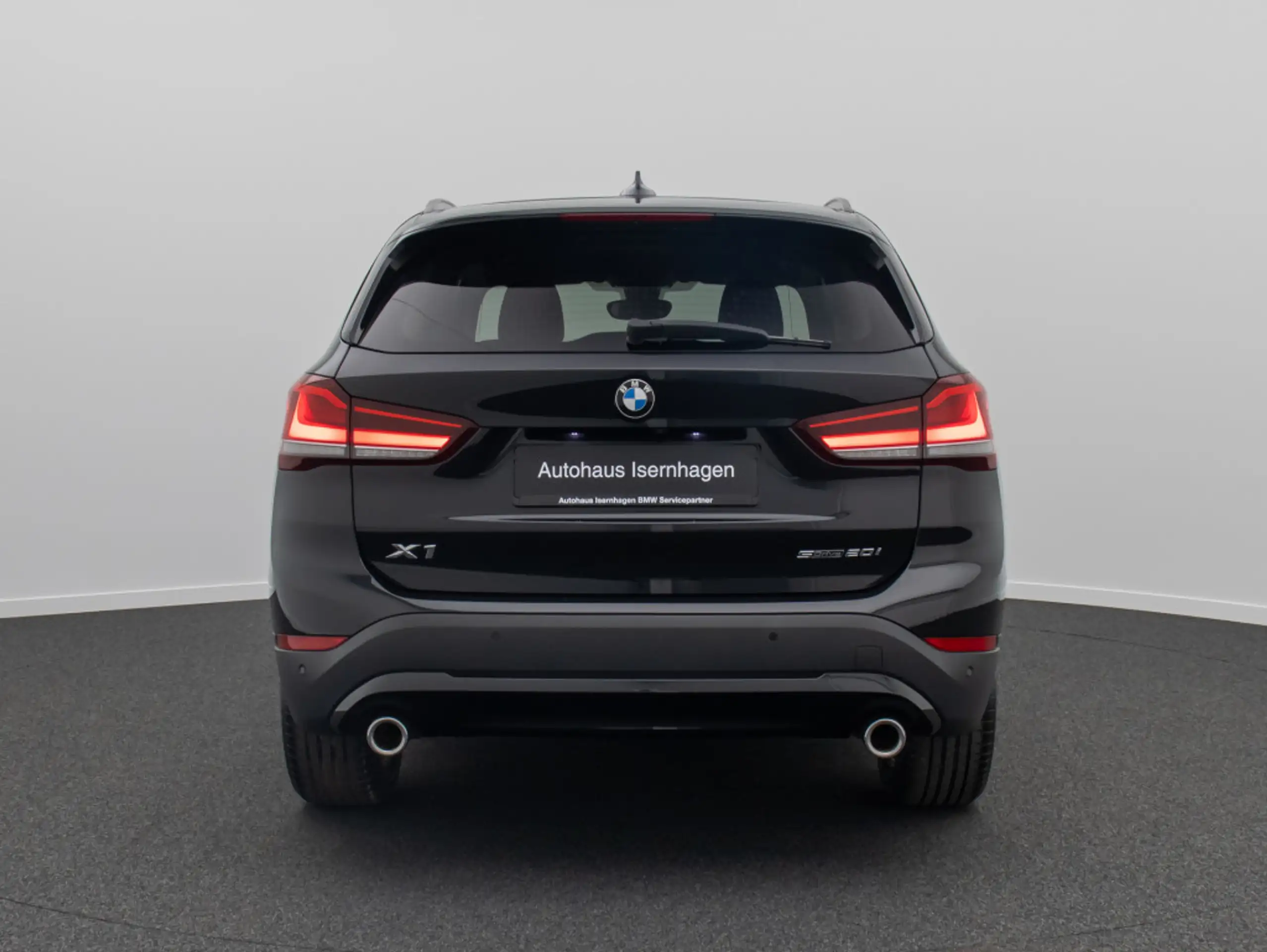 BMW - X1