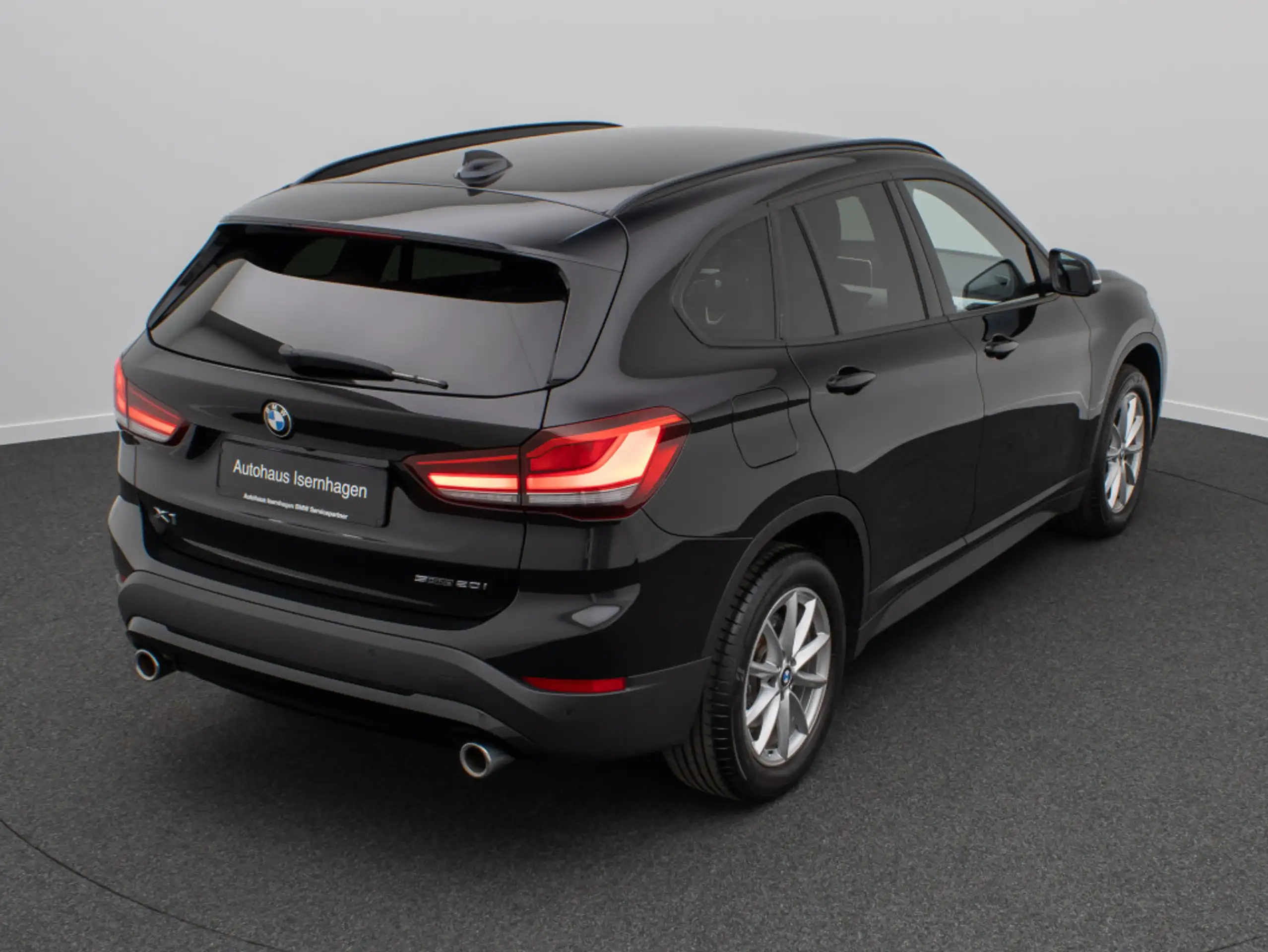 BMW - X1