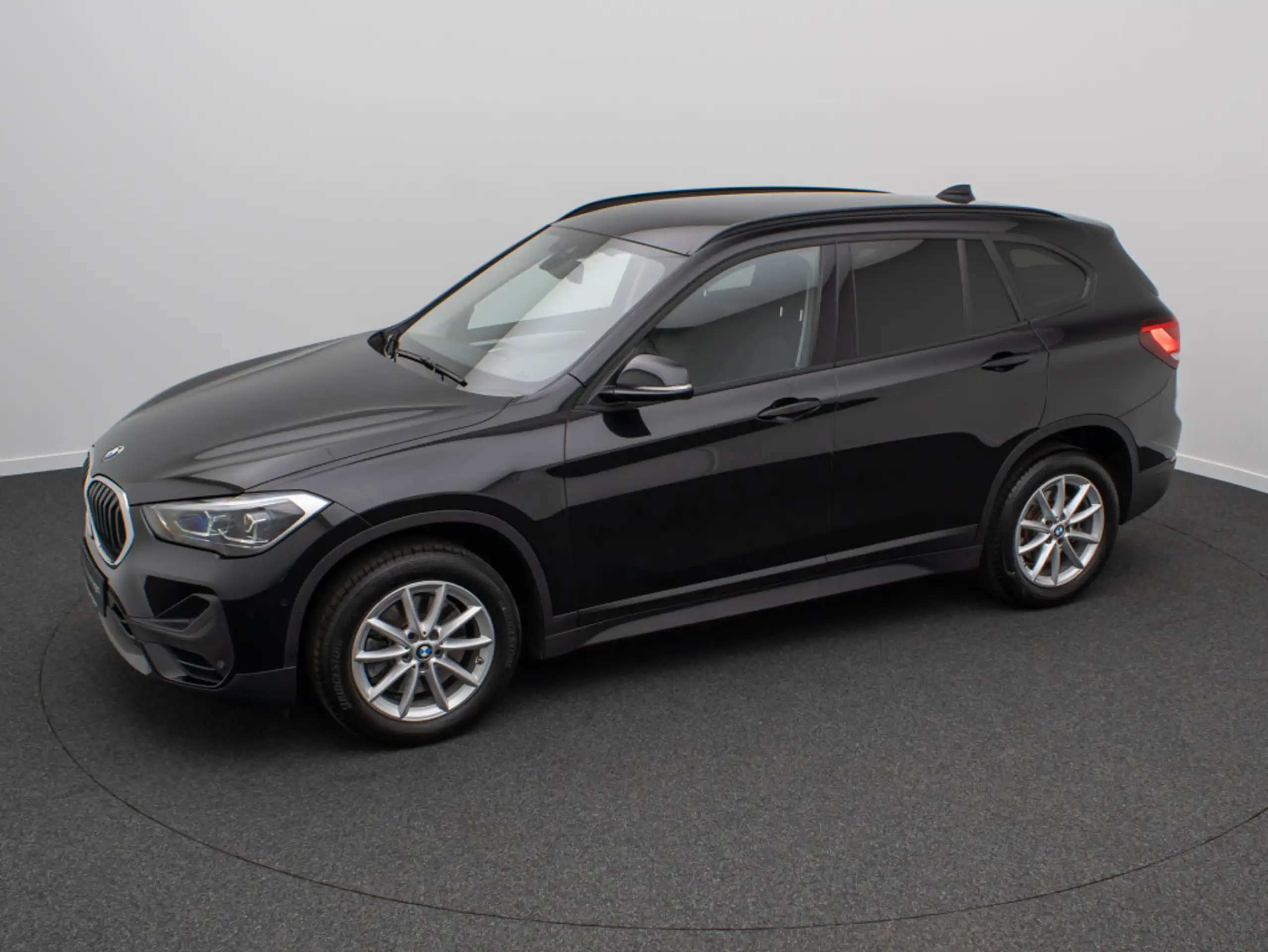 BMW - X1