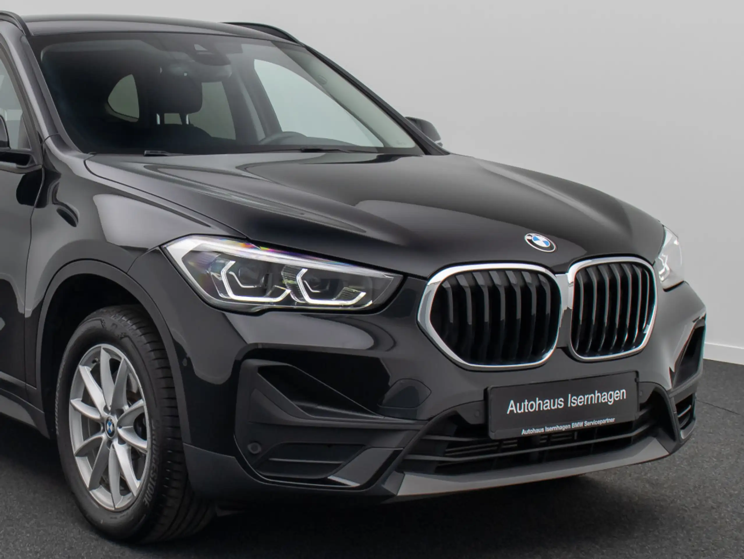 BMW - X1