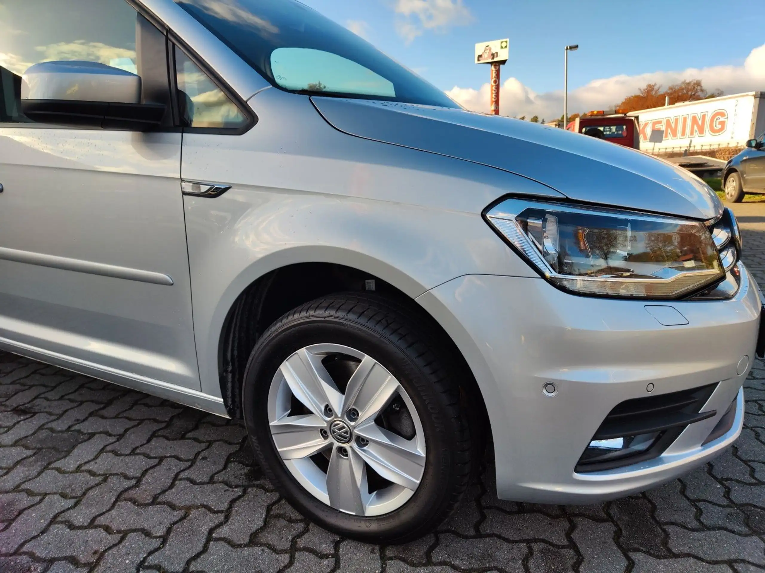 Volkswagen - Caddy