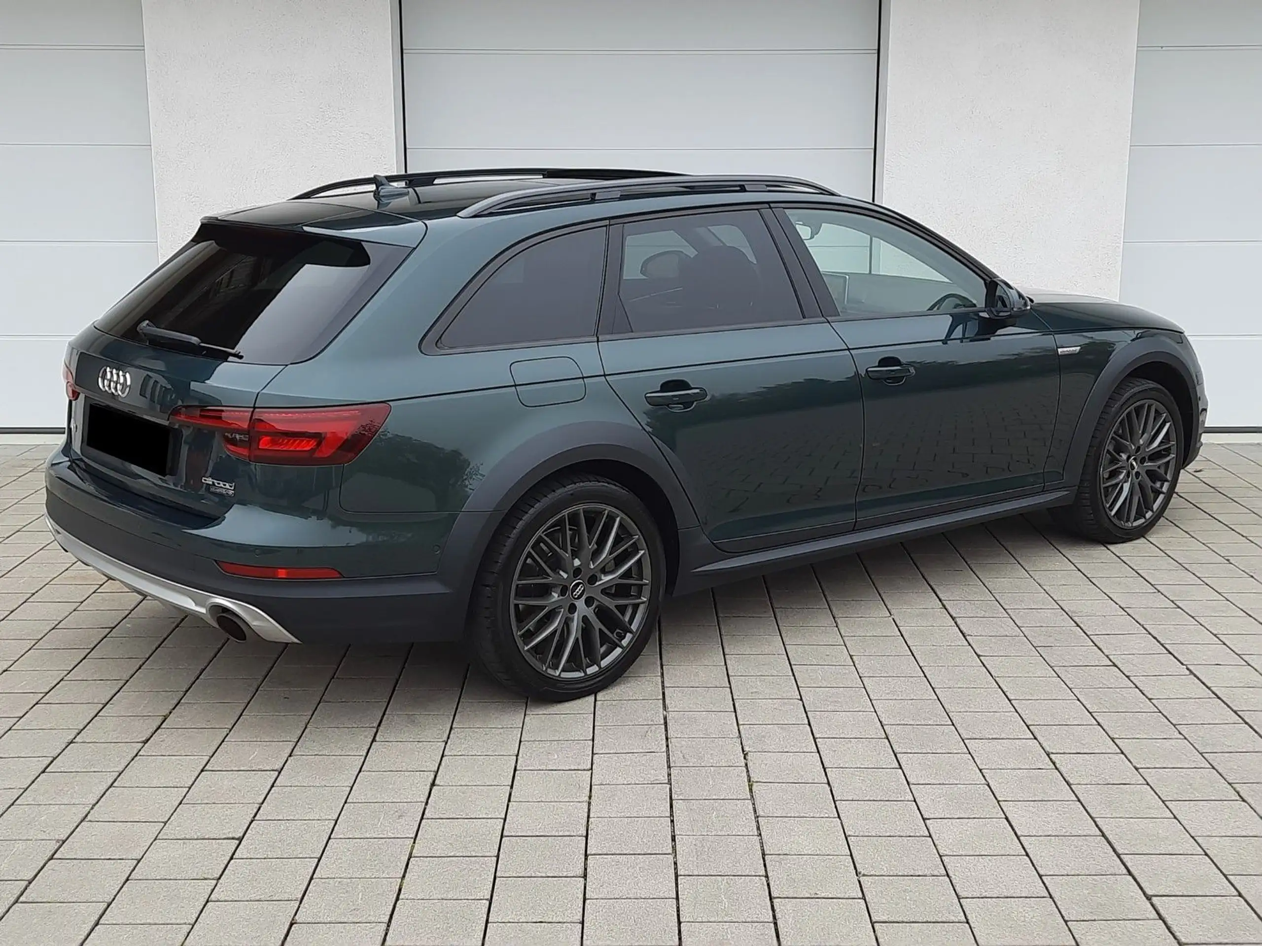 Audi - A4 allroad