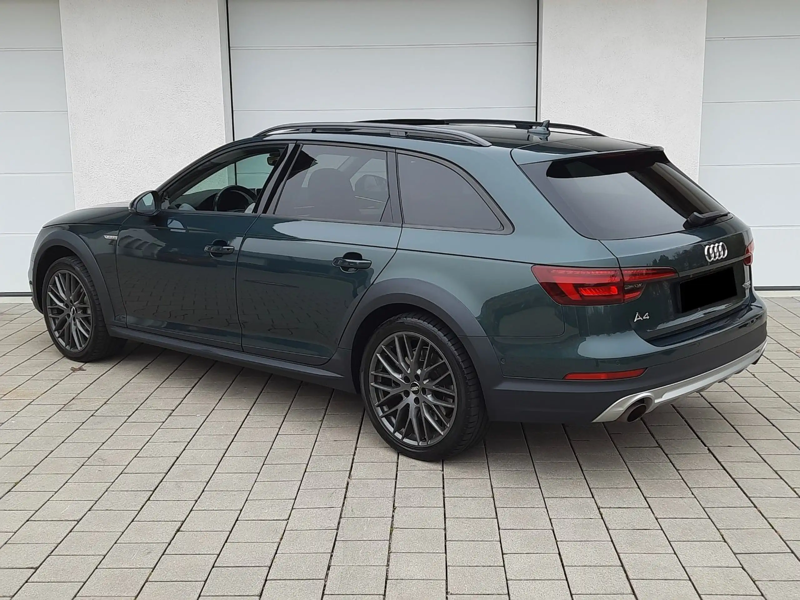 Audi - A4 allroad