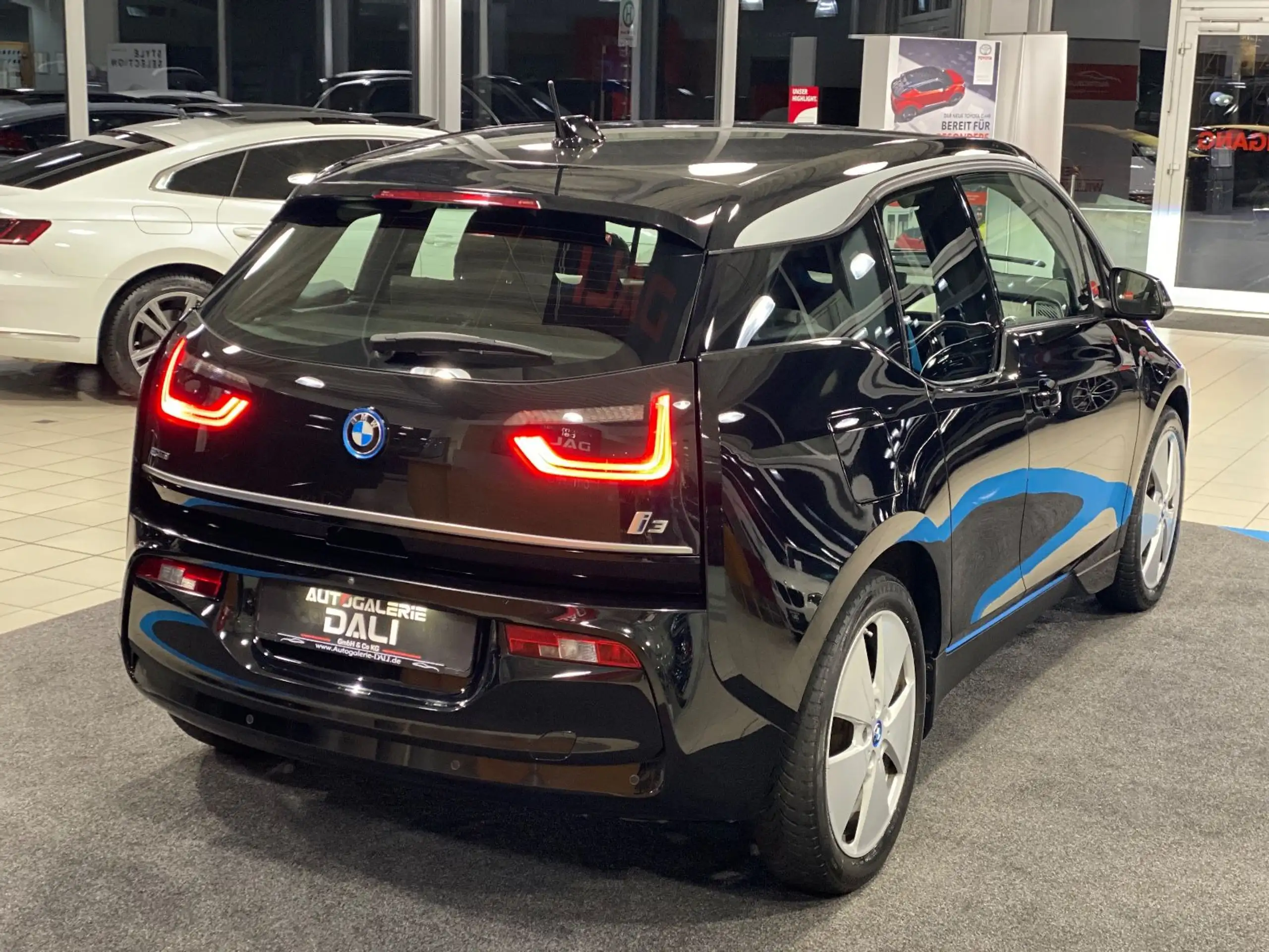 BMW - i3