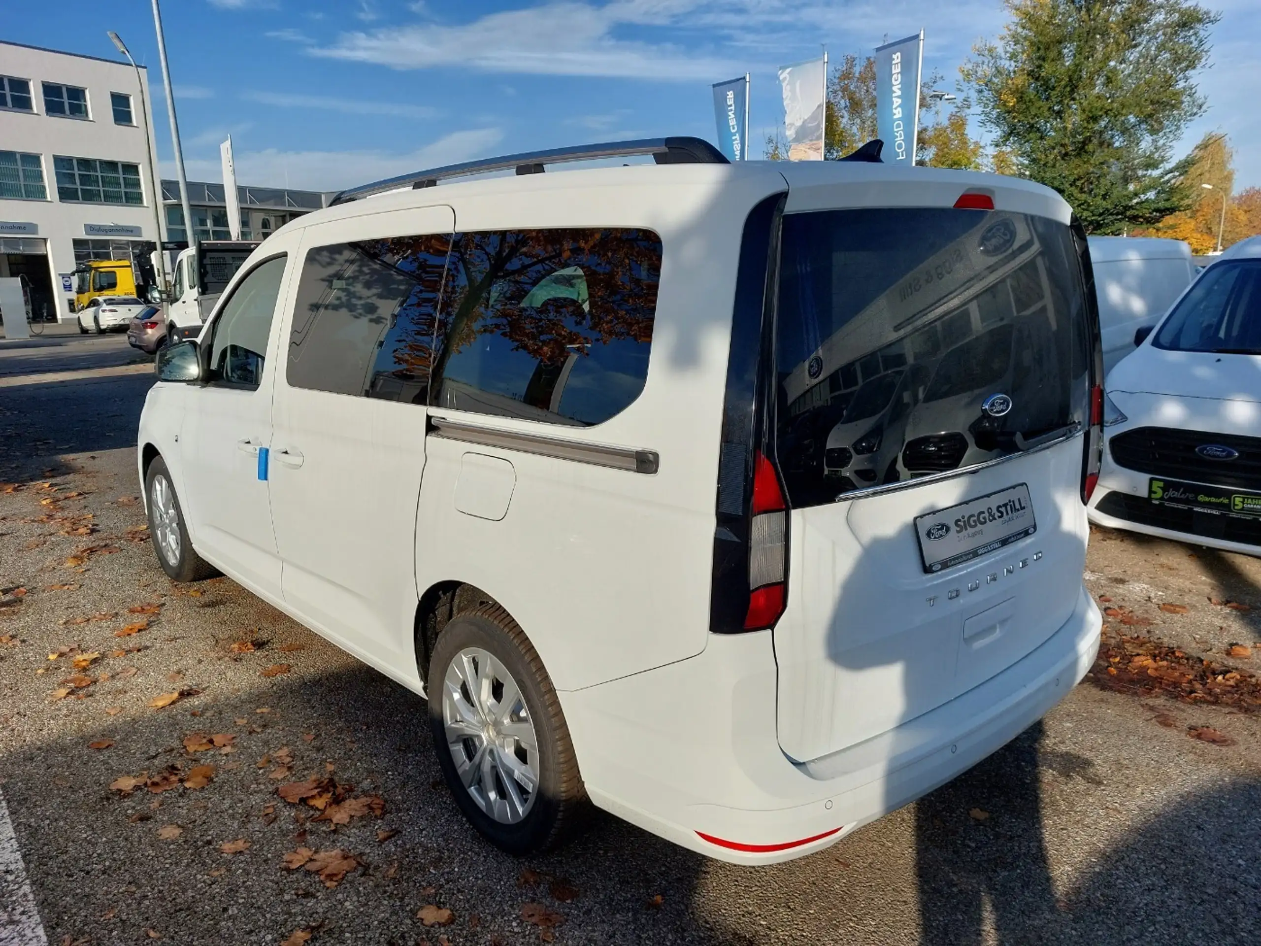 Ford - Tourneo Connect