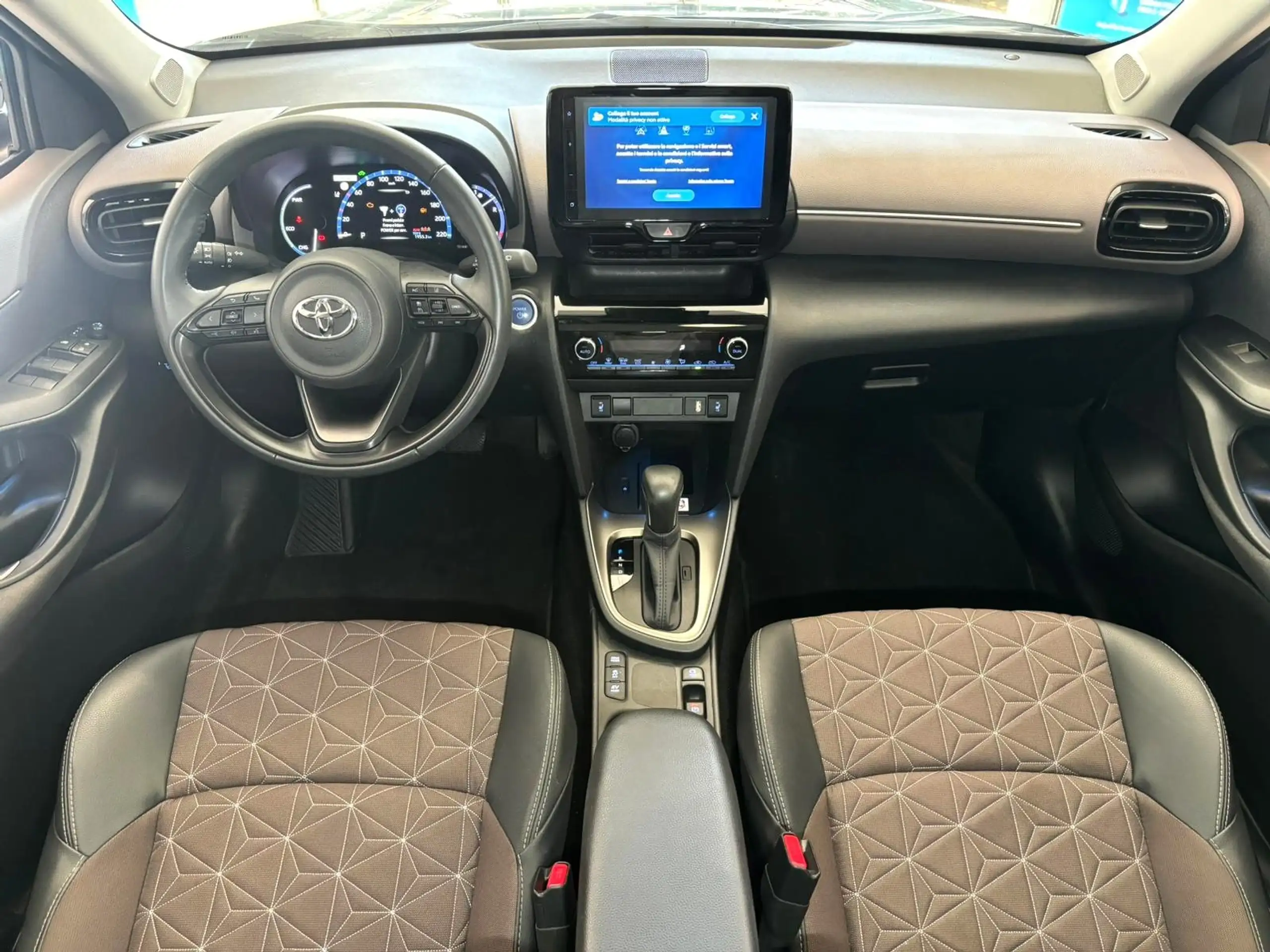 Toyota - Yaris Cross