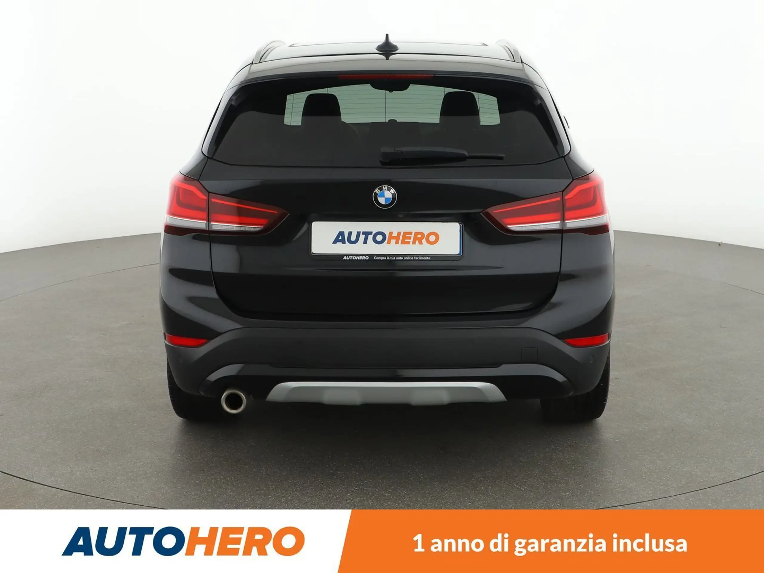 BMW - X1