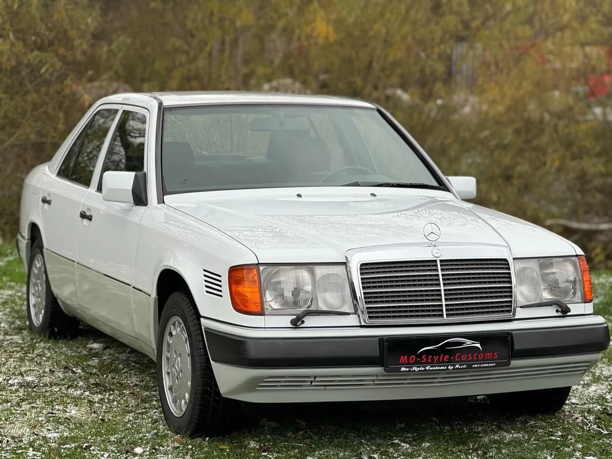 Mercedes-Benz - 300