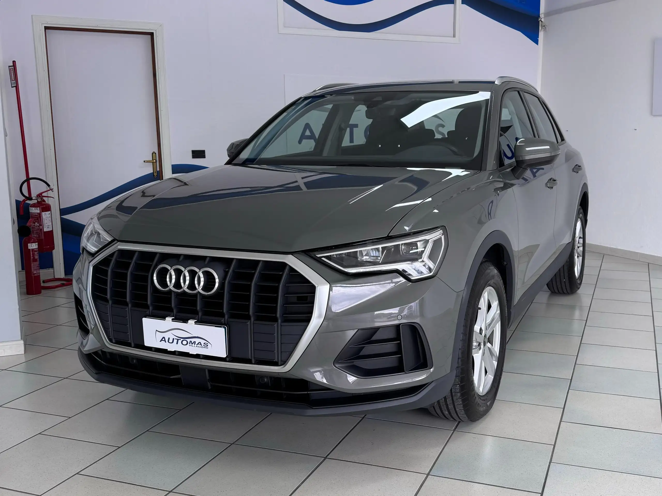 Audi - Q3