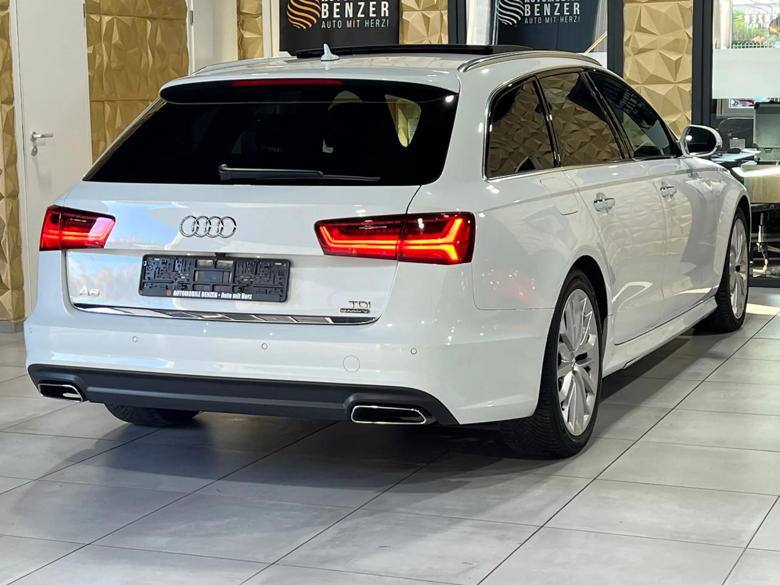 Audi - A6