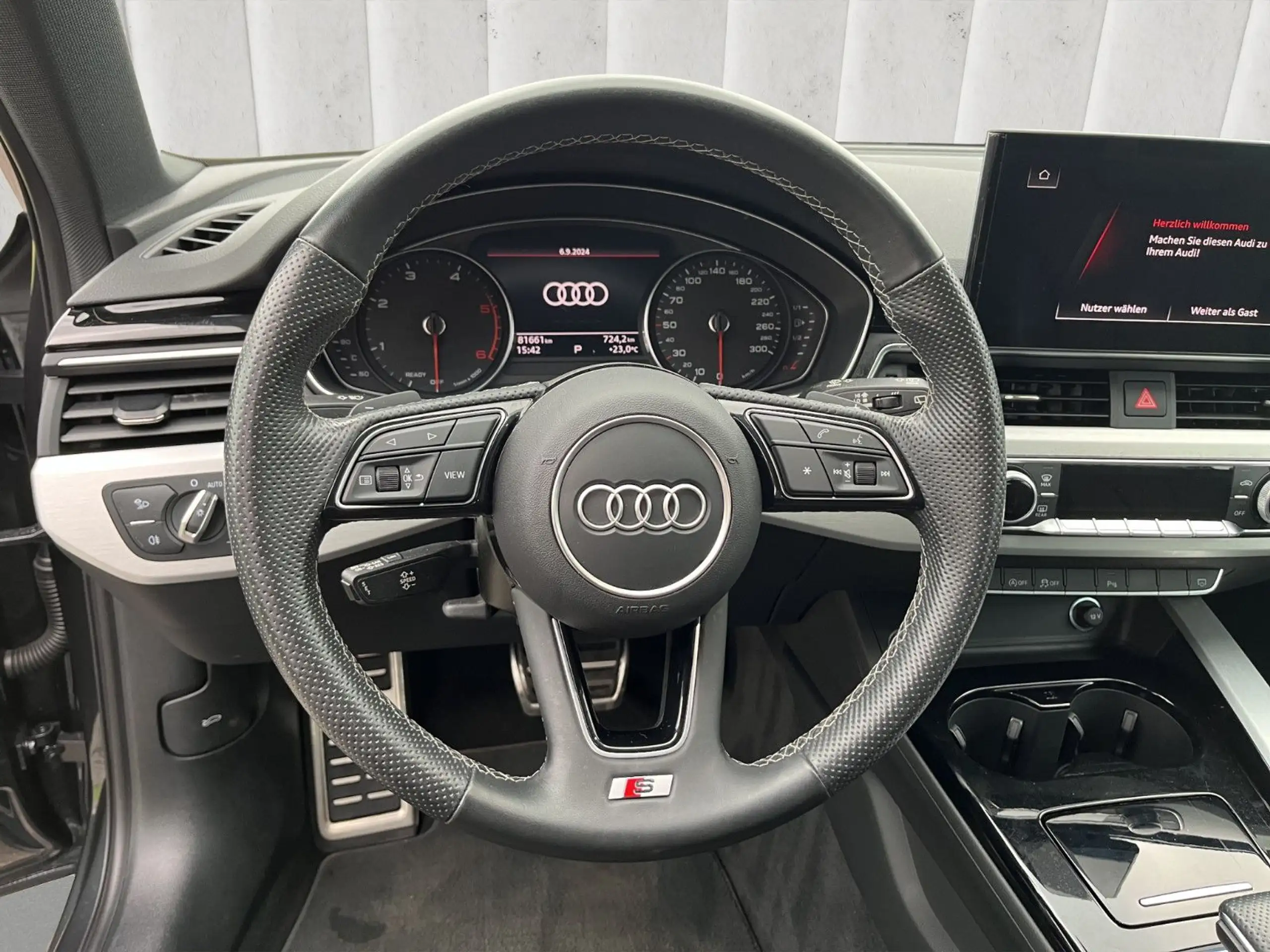 Audi - A4