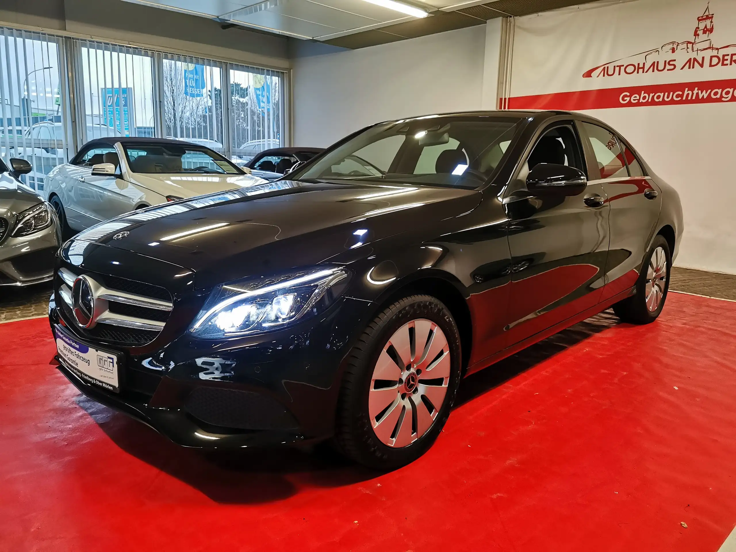 Mercedes-Benz - C 220