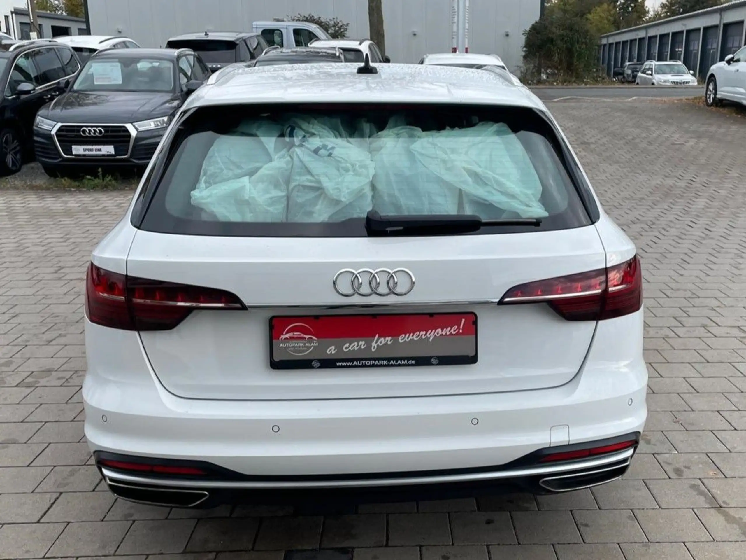 Audi - A4